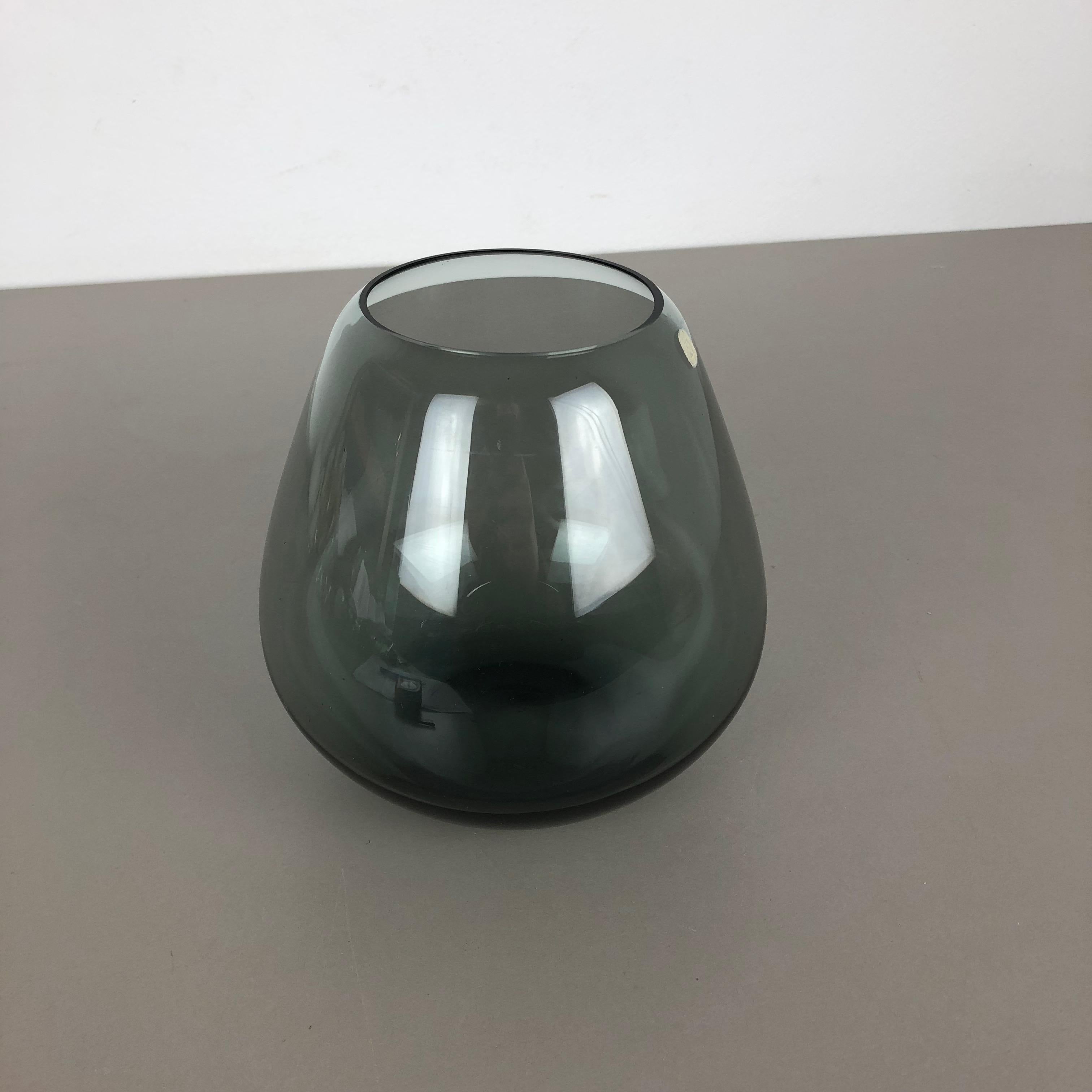 Vintage 1960s Turmalin Vase by Wilhelm Wagenfeld for WMF, Germany Bauhaus For Sale 2