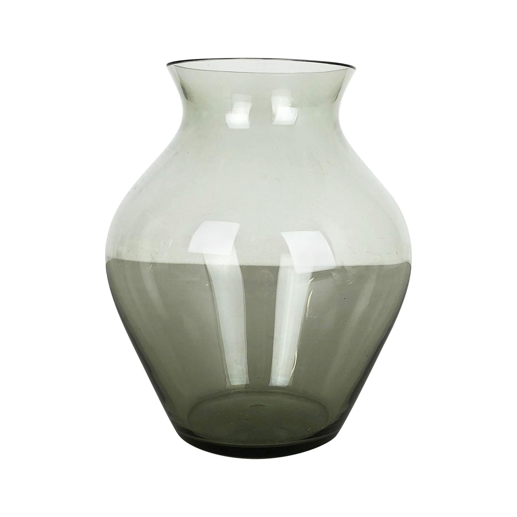 Vintage 1960s Turmalin Vase by Wilhelm Wagenfeld for WMF:: Germany Bauhaus