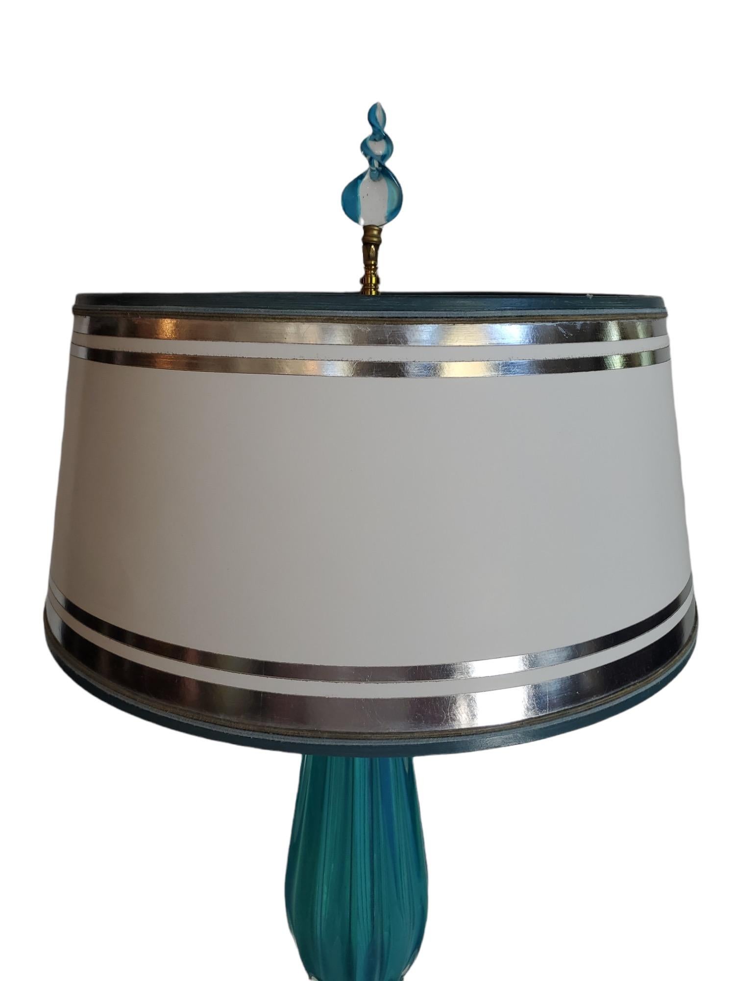 Mid-Century Modern Lampe de Murano turquoise vintage des années 1960 en vente