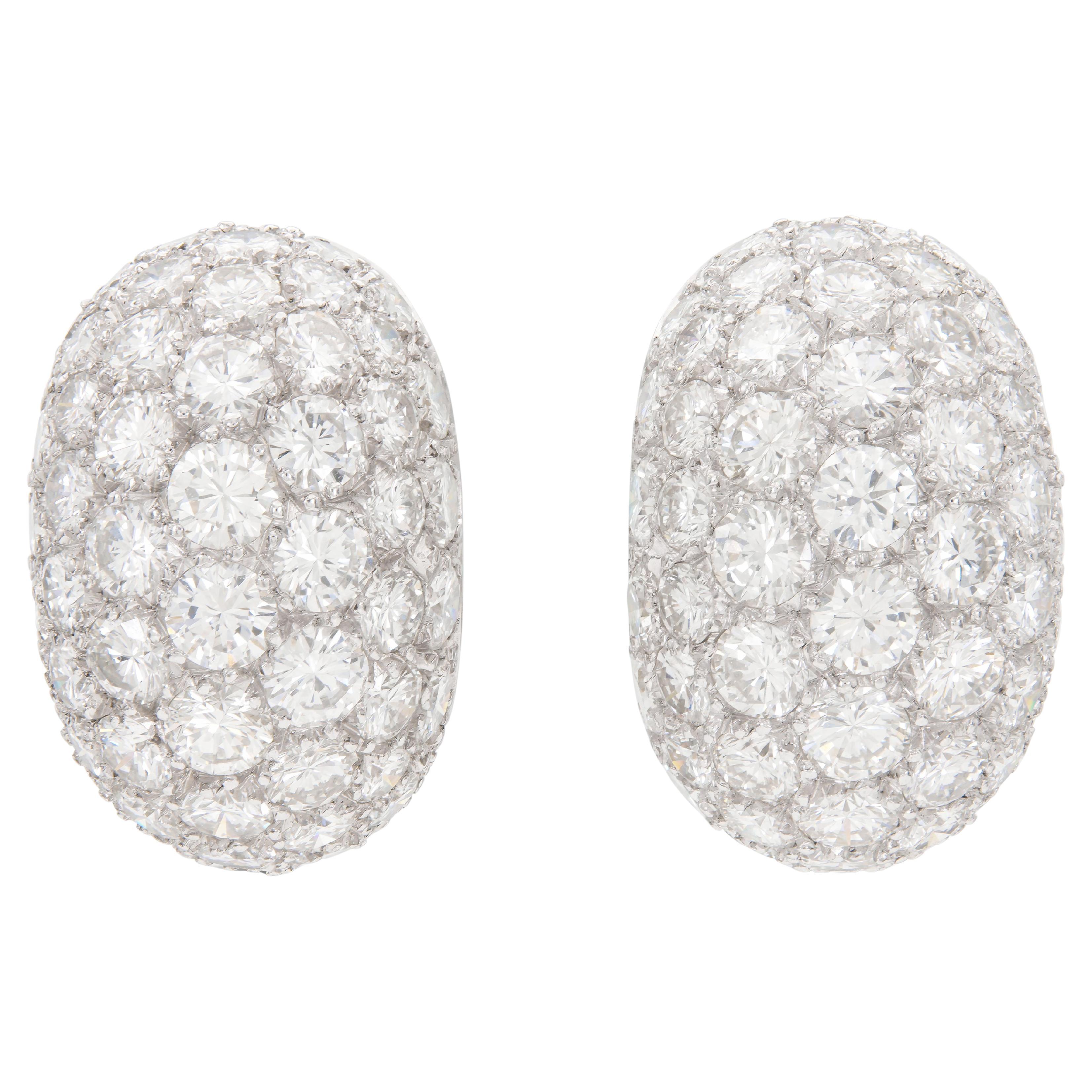Pendientes bomba de diamantes de 18,00 quilates Van Cleef & Arpels de la época de 1960 en venta