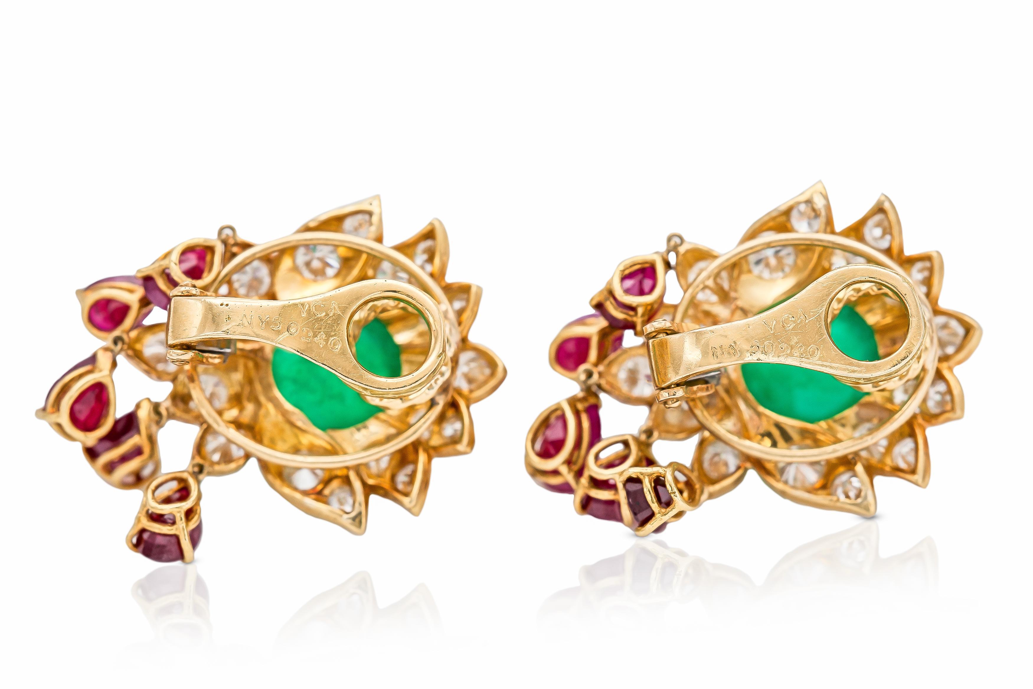 Vintage 1960s Van Cleef & Arpels Emerald Earrings with Rubies and Diamonds In Good Condition In New York, NY