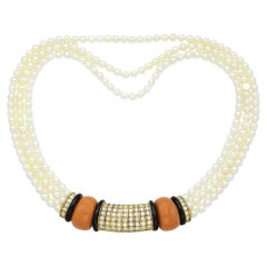 Van Cleef & Arpels Collier de perles vintage des années 1960 avec corail onyx et diamants