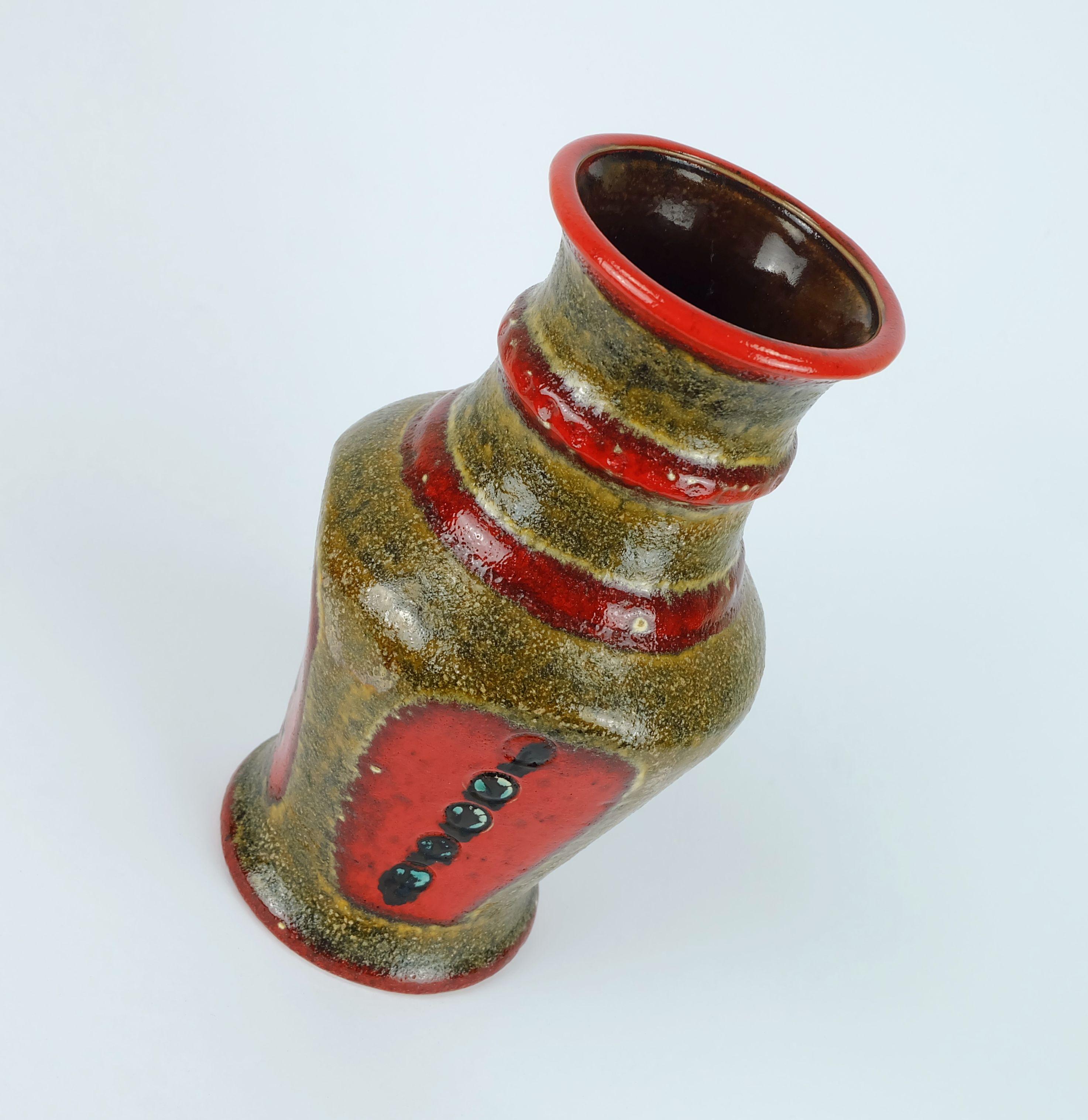 Mid-Century moderno VASO vintage anni '60 u-keramik modello 593/30 rosso marrone verde nero WGP in vendita