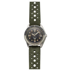 Vintage 1960s Velester Squire Diver Stainless Steel Black Dial Auto 36mm