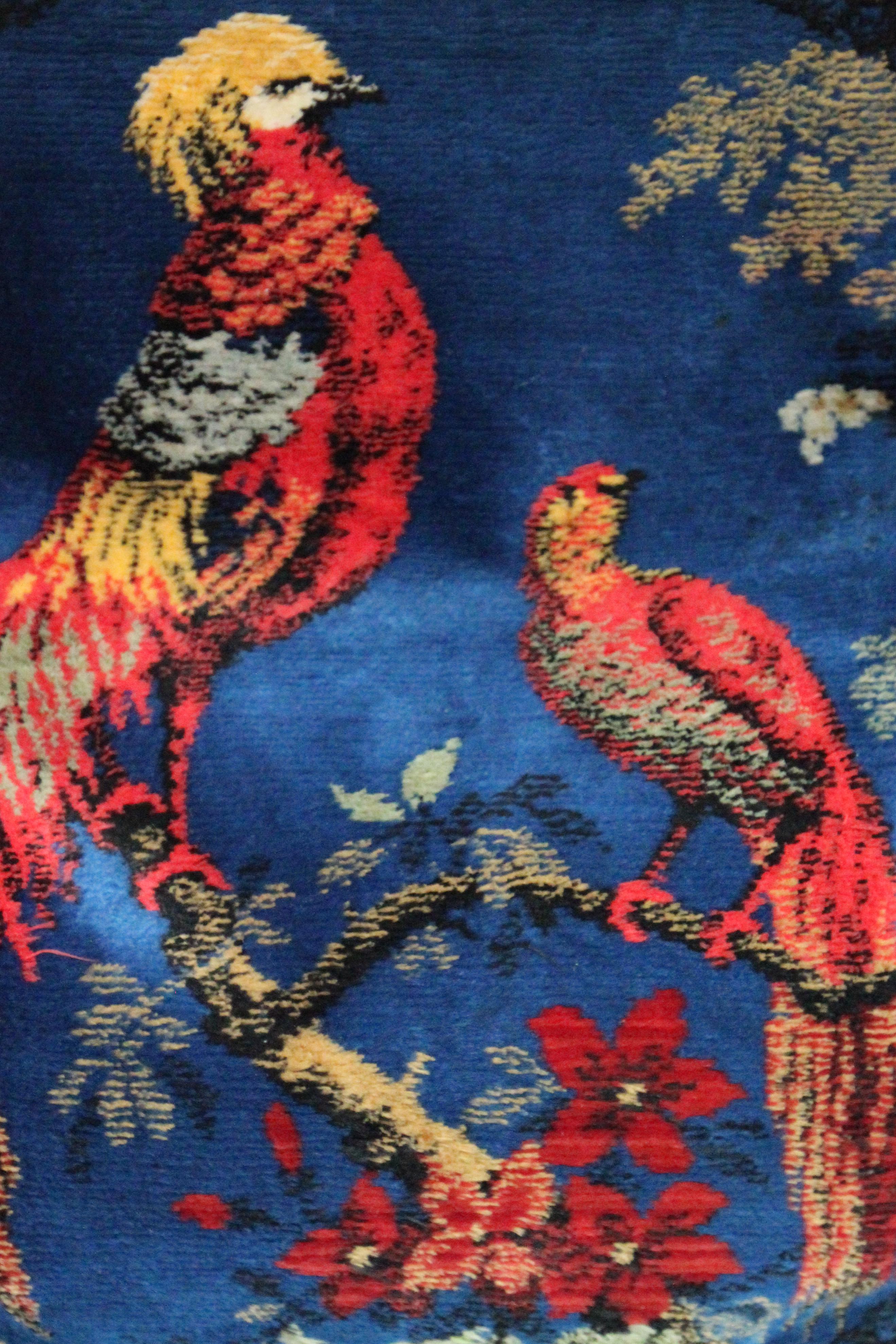 Vintage 1960's Velvet Handtasche vintage 1960s Aussage Samt Vogel Handtasche (Grau) im Angebot