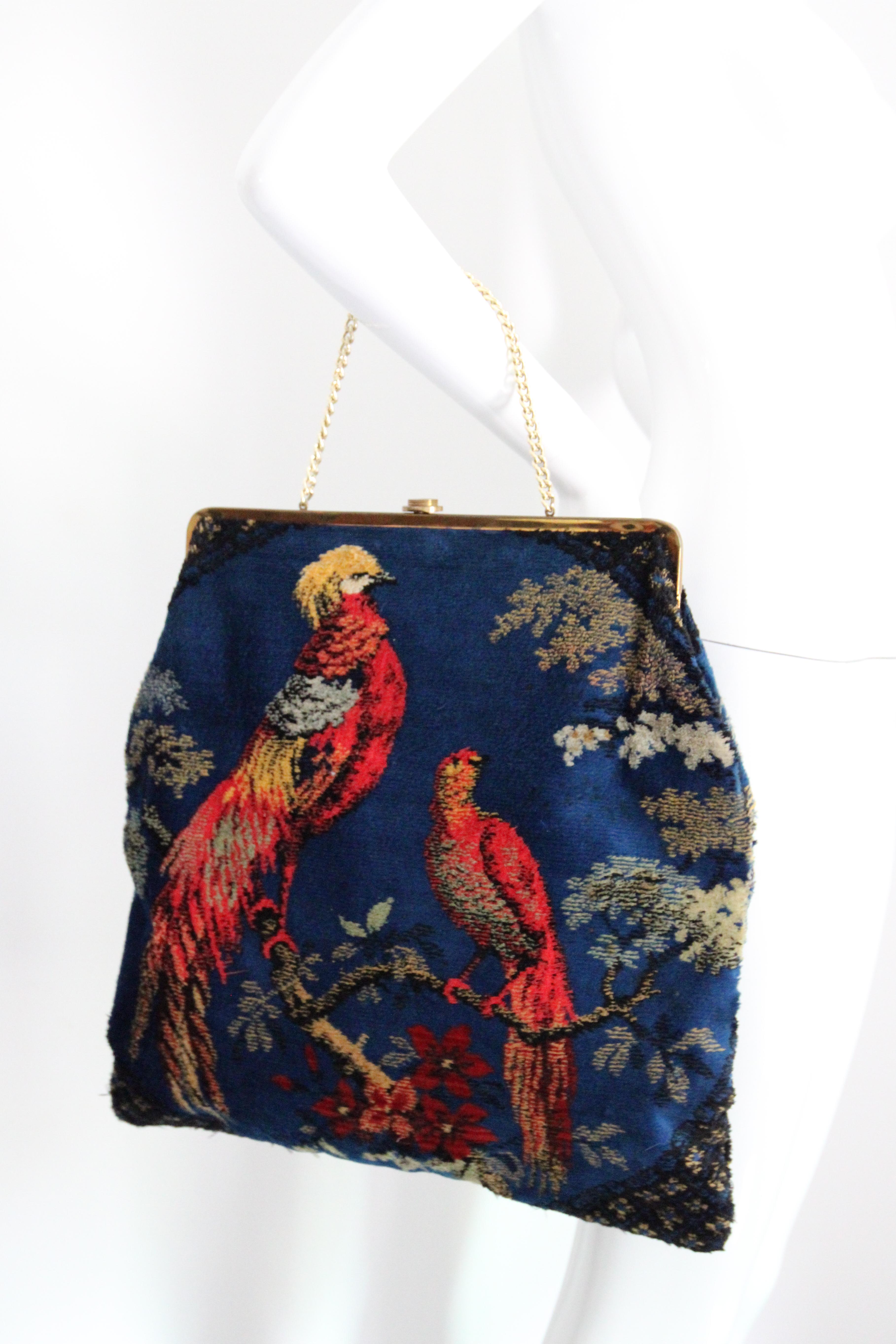 Vintage 1960's Velvet Handtasche vintage 1960s Aussage Samt Vogel Handtasche im Angebot 4
