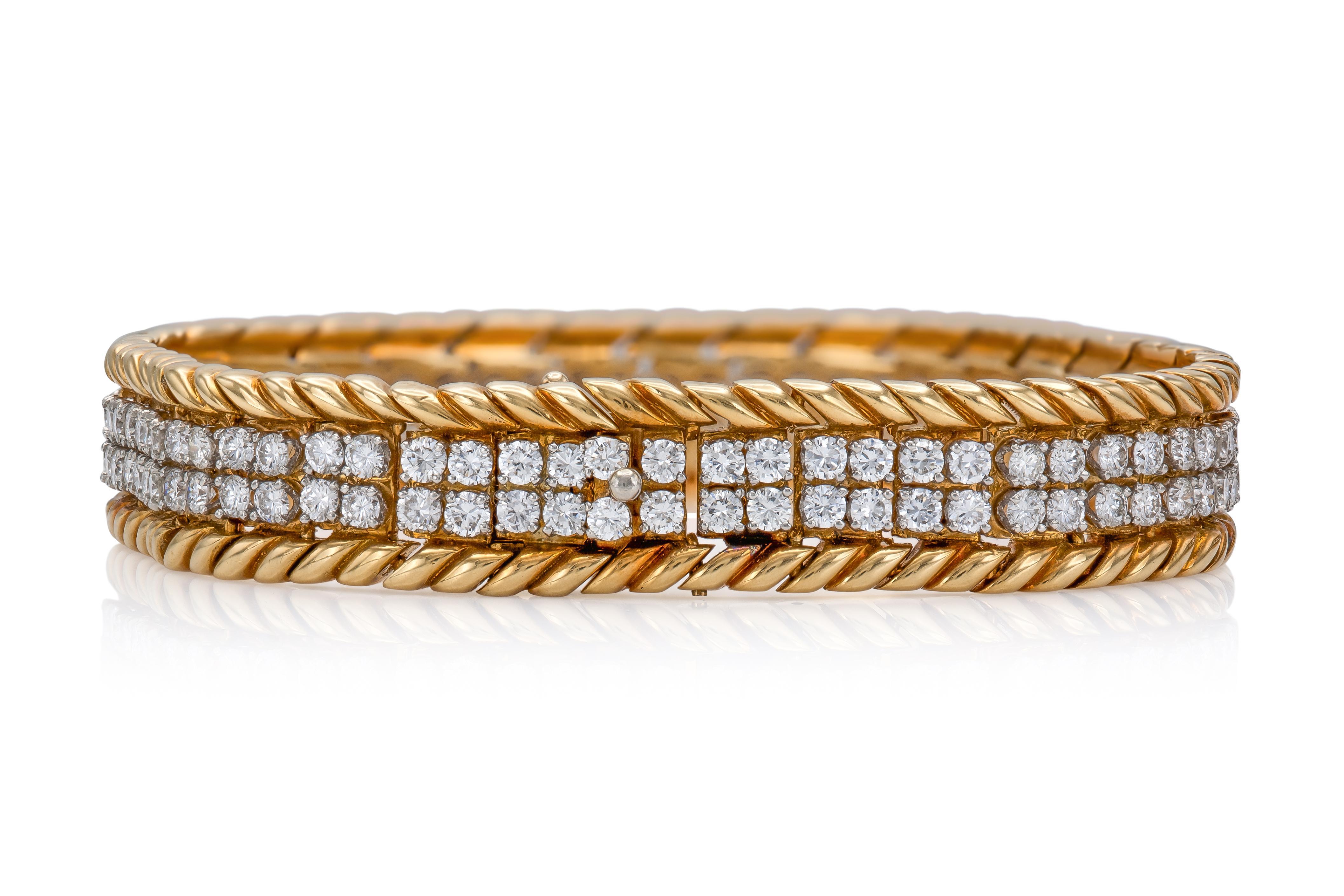 Donna Coppia di bracciali con diamanti Verdura 1960 vintage in vendita