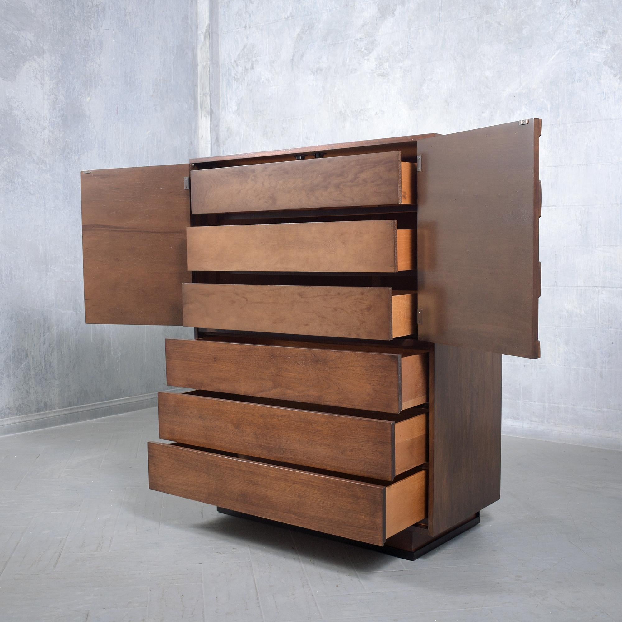 Restored 1960s Mid-Century Walnut Chest of Drawers with Sculpted Details For Sale 1