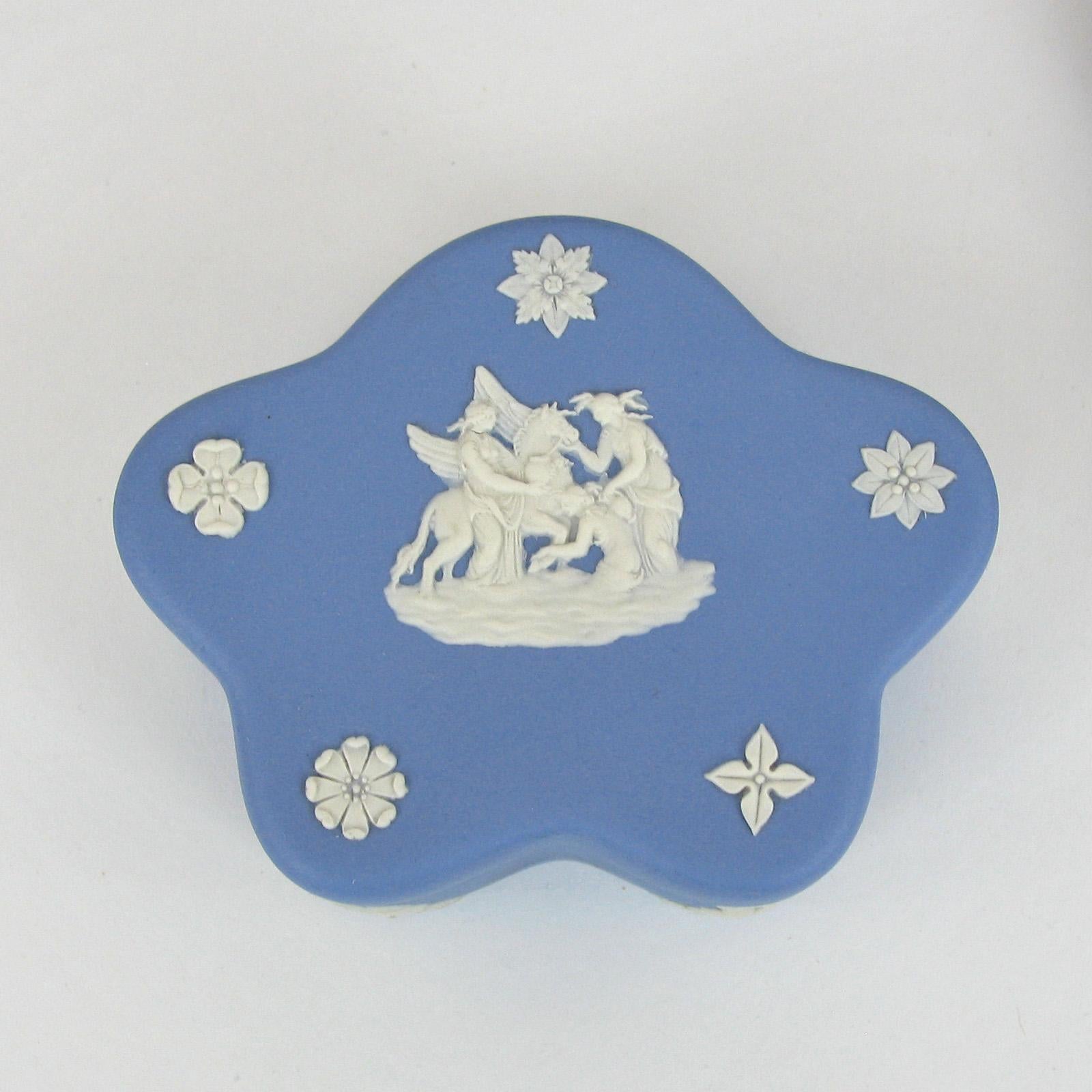Porcelain Vintage 1960s Wedgwood Jasperware Cream on Blue Ceramic Collection For Sale