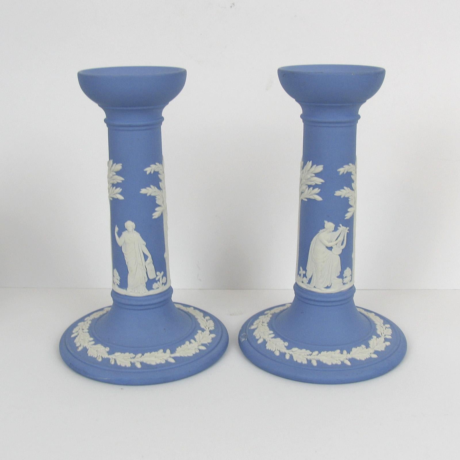 Vintage 1960s Wedgwood Jasperware Cream on Blue Ceramic Collection For Sale 6