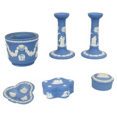 Vintage 1960er Wedgwood Jaspisgeschirr Creme auf Blau Keramik Kollektion