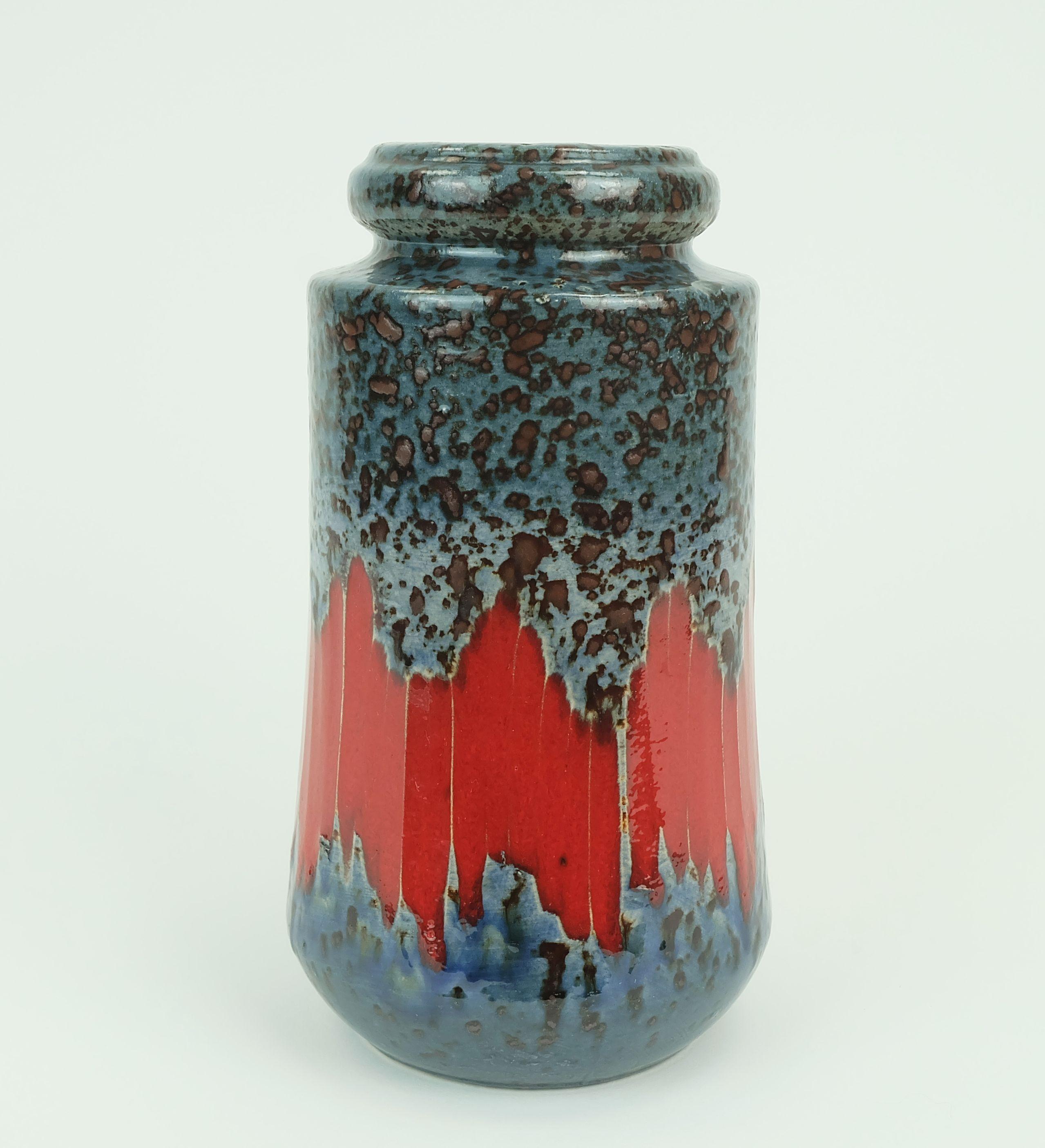 Céramique VASE scheurich d'Allemagne de l'Ouest des années 1960 avec décor de lora modèle 549-21 en vente