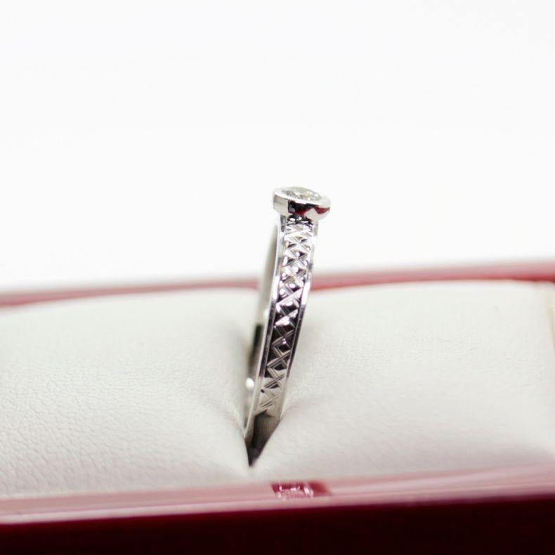 Vintage 1960's White Gold Solitaire Engagement Ring For Sale 9