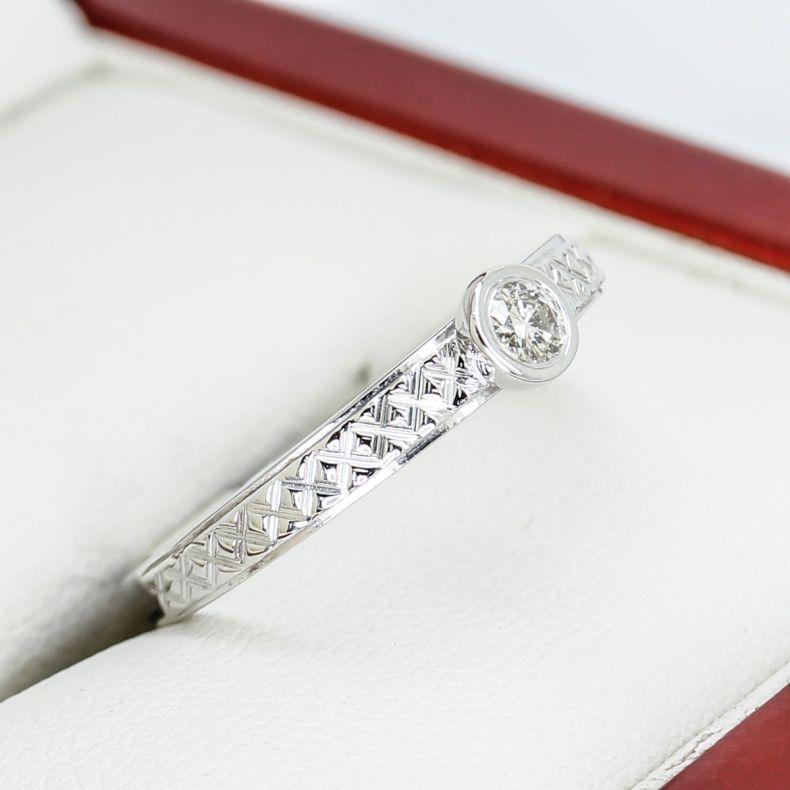 Vintage 1960's White Gold Solitaire Engagement Ring For Sale 14