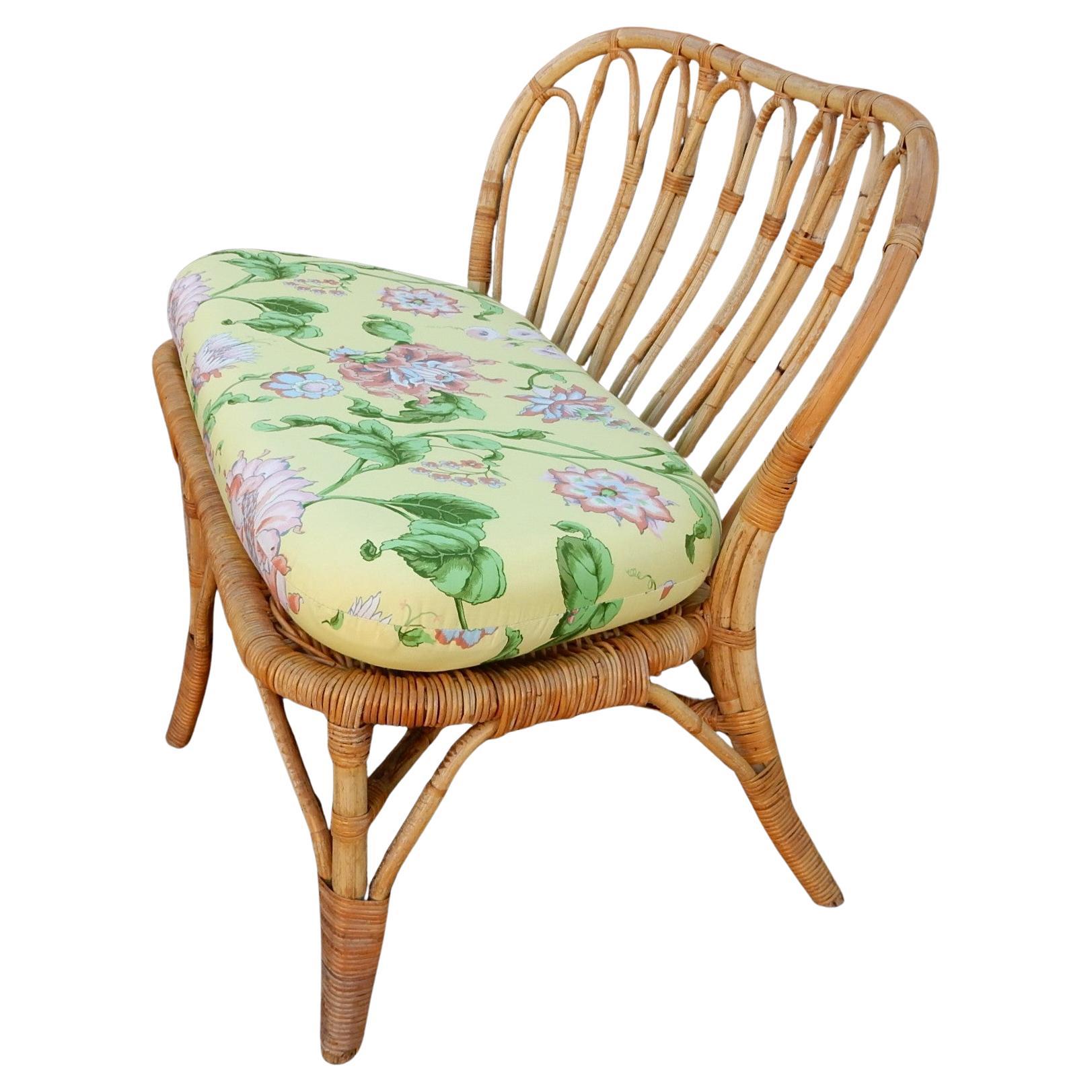 Hong Kong Vintage 1960's Wicker Rattan Patio Lounge Settee in Cohama Fabric For Sale