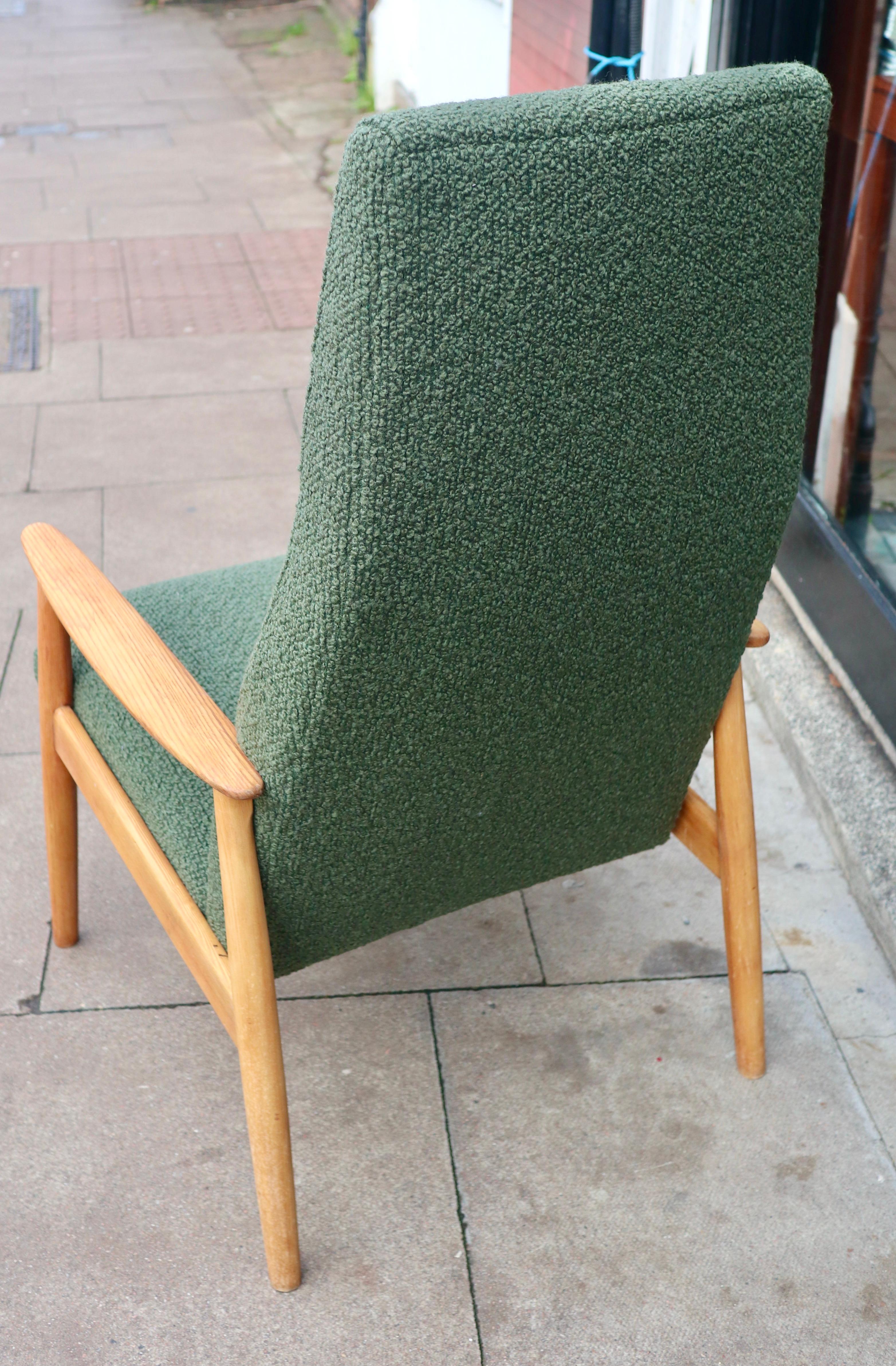 Vintage 1960s wood framed Danish lounge chair upholstered in moss green boucle. For Sale 6