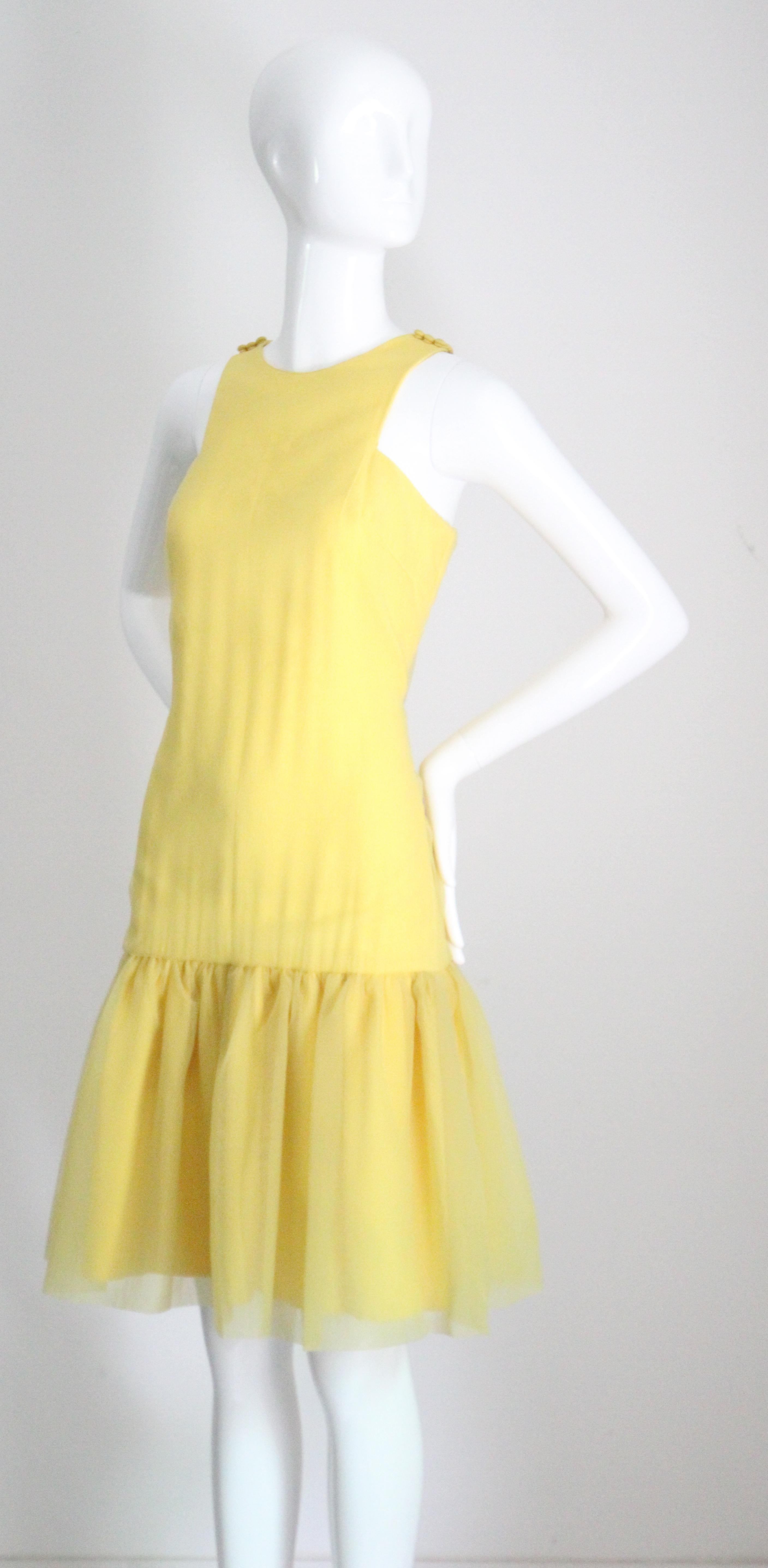 Vintage 1960s Yellow Drop Waist Dress Eloise Curtis Yellow Chiffon UK 8 US 4 en vente 1
