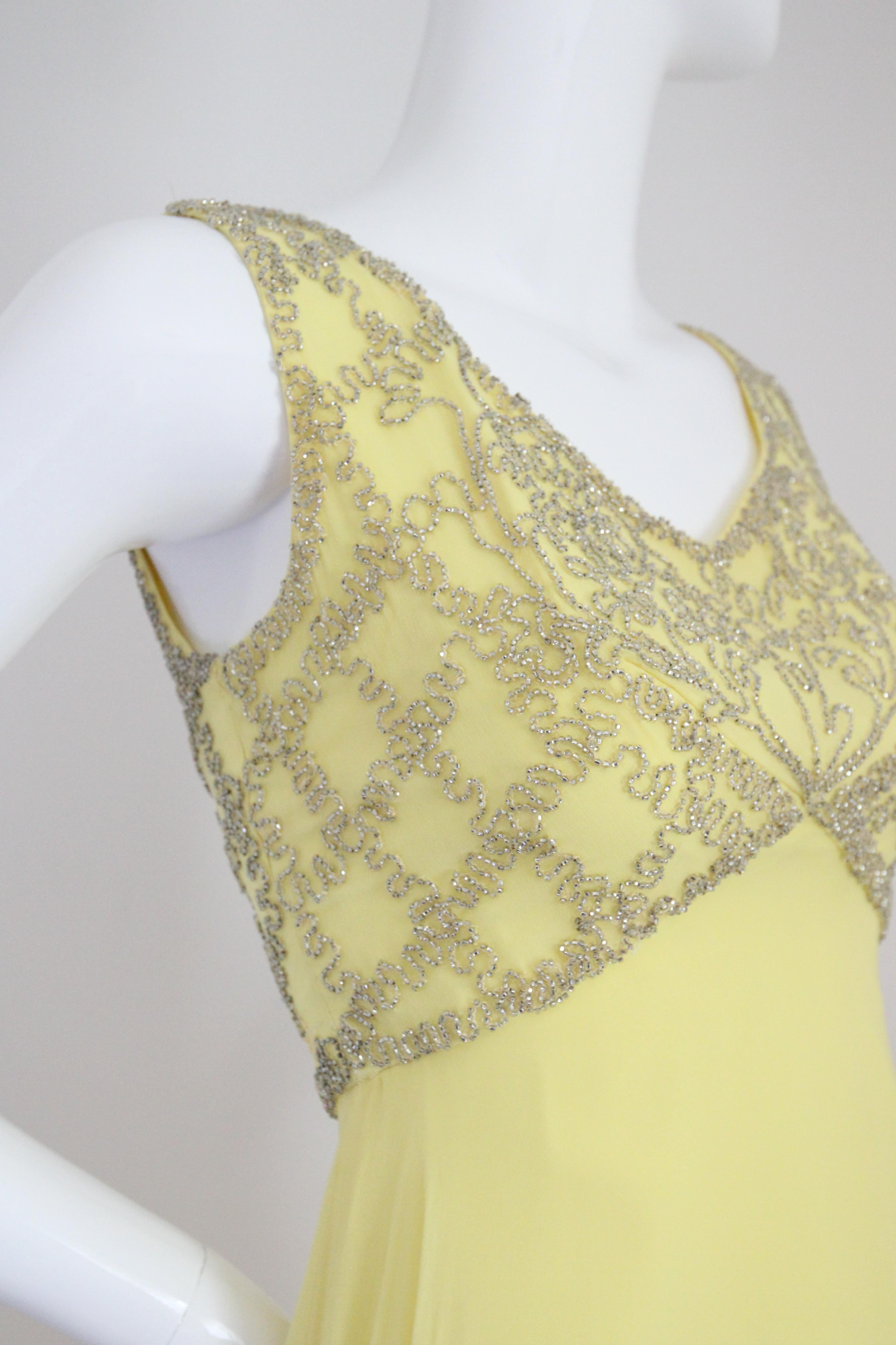De las mujeres Vestido de noche vintage de gasa de seda amarilla de los años 60 Mike Benet UK 8 US 4 en venta