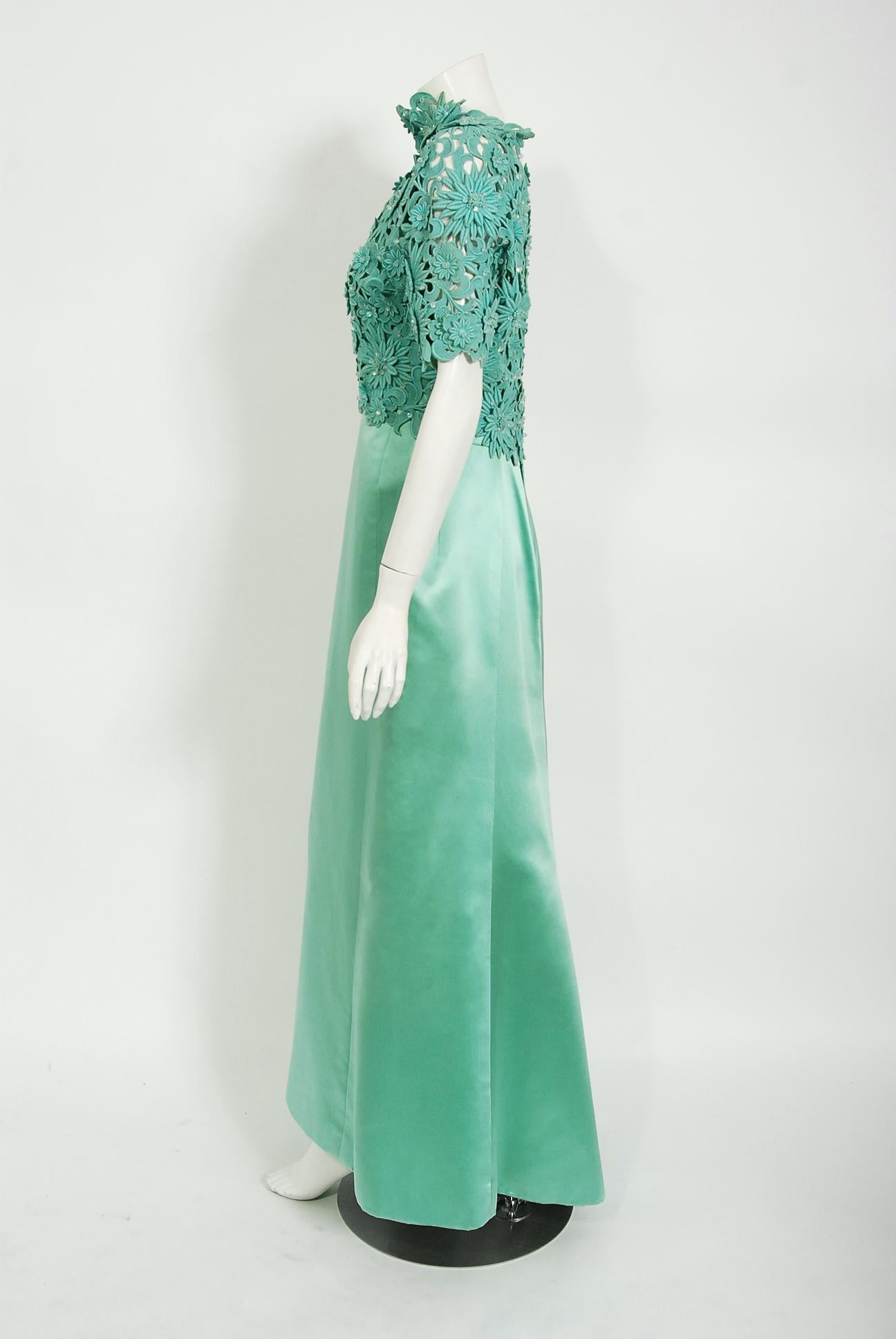 Vintage 1962 Nina Ricci Couture Seafoam Blue Green Beaded Lace Satin Fitted Gown 2