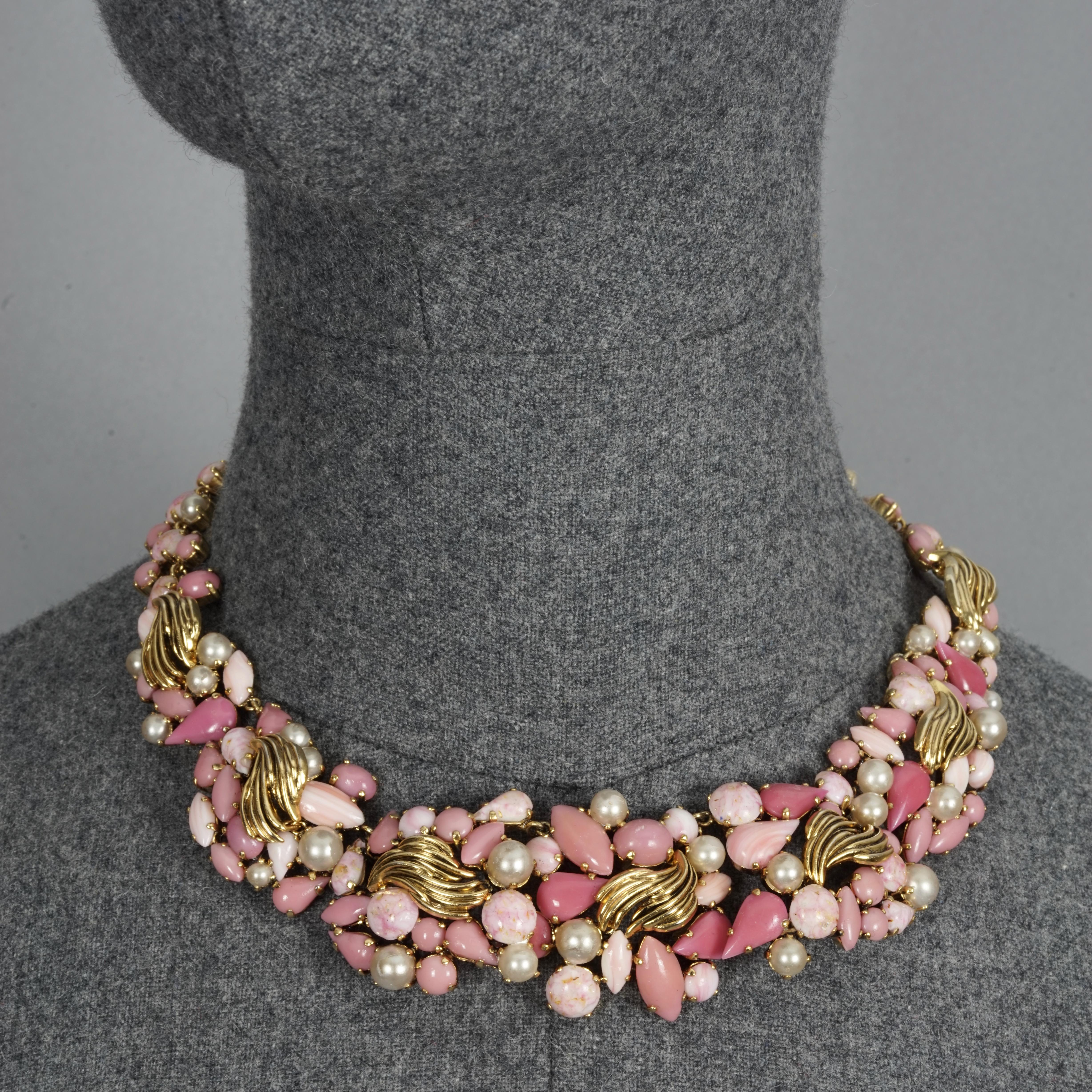 Vintage 1964 CHRISTIAN DIOR Elaborate Jeweled Pearl Cabochon Necklace

Measurements:
Height: 1.46 inches (3.7 cm)
Wearable Length: 13.78 inches (35 cm)

Features:
- 100% authentic CHRISTIAN DIOR.
- Jeweled choker necklace in pink cabochons and
