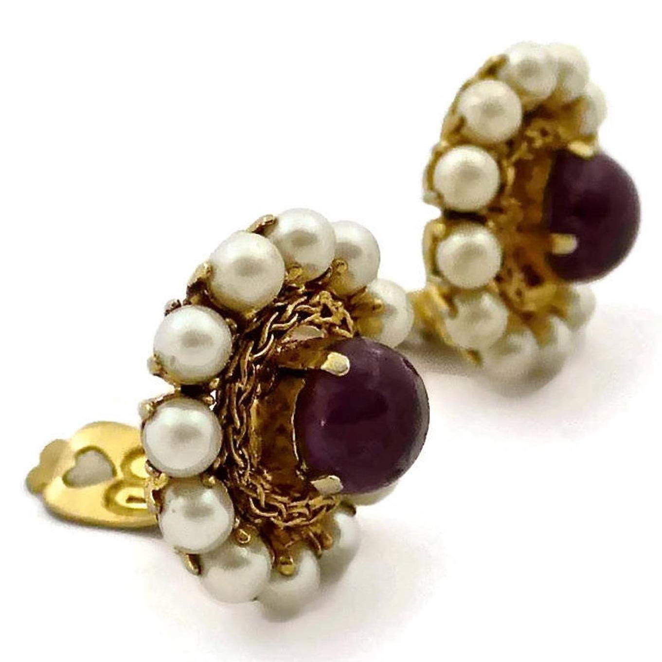 Vintage 1965 CHRISTIAN DIOR Amethyst Cabochon Pearl Earrings In Good Condition In Kingersheim, Alsace