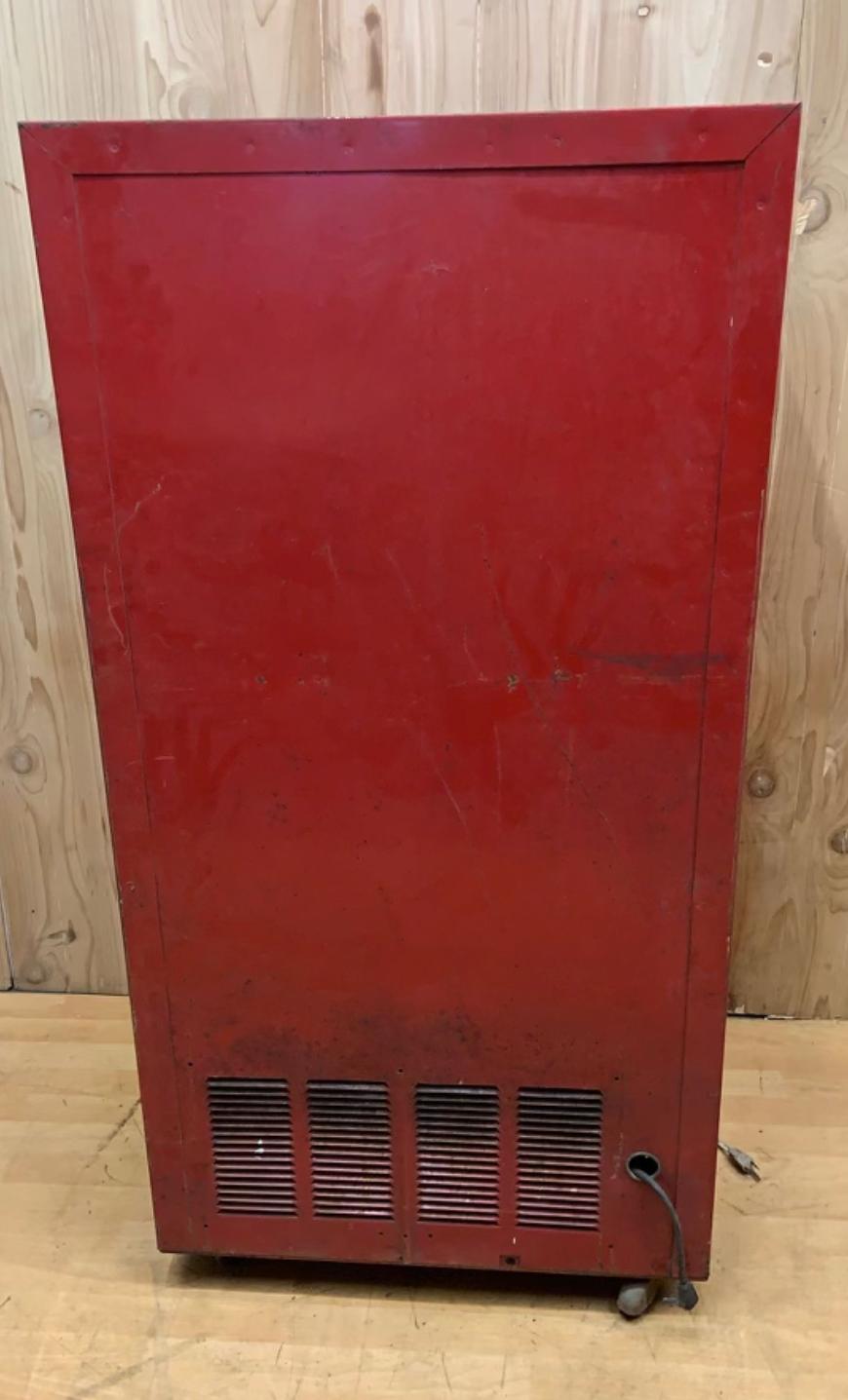 Metal Vintage 1965 Coca-Cola Vending Machine