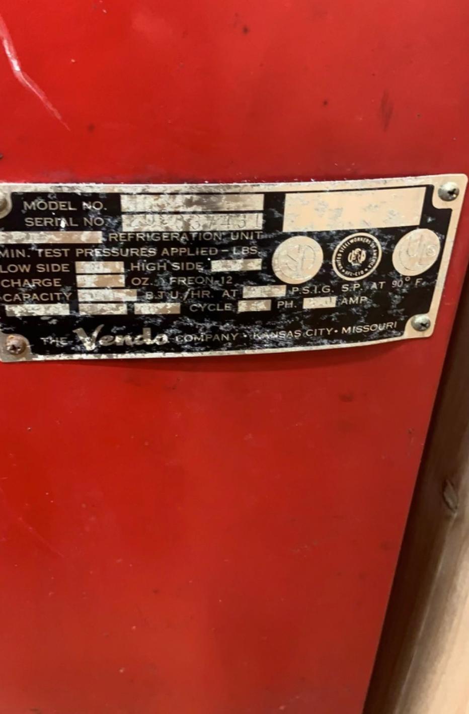 American Vintage 1965 Coca-Cola Vending Machine