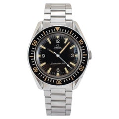 Vintage 1966 Omega Seamaster 300 41MM X 48MM 165.024 Black Steel Automatic Watch