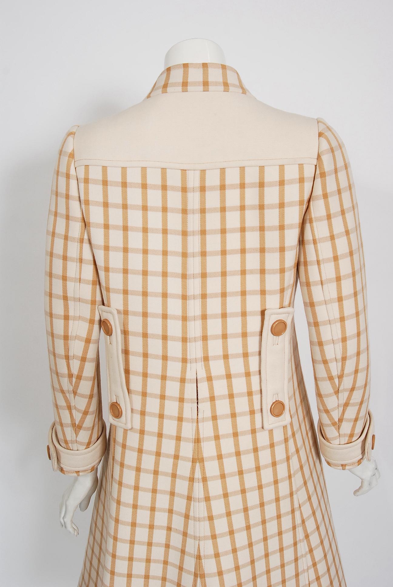 Vintage 1967 Courreges Couture Tan and Ivory Checkered Wool Mod Jacket Coat   2