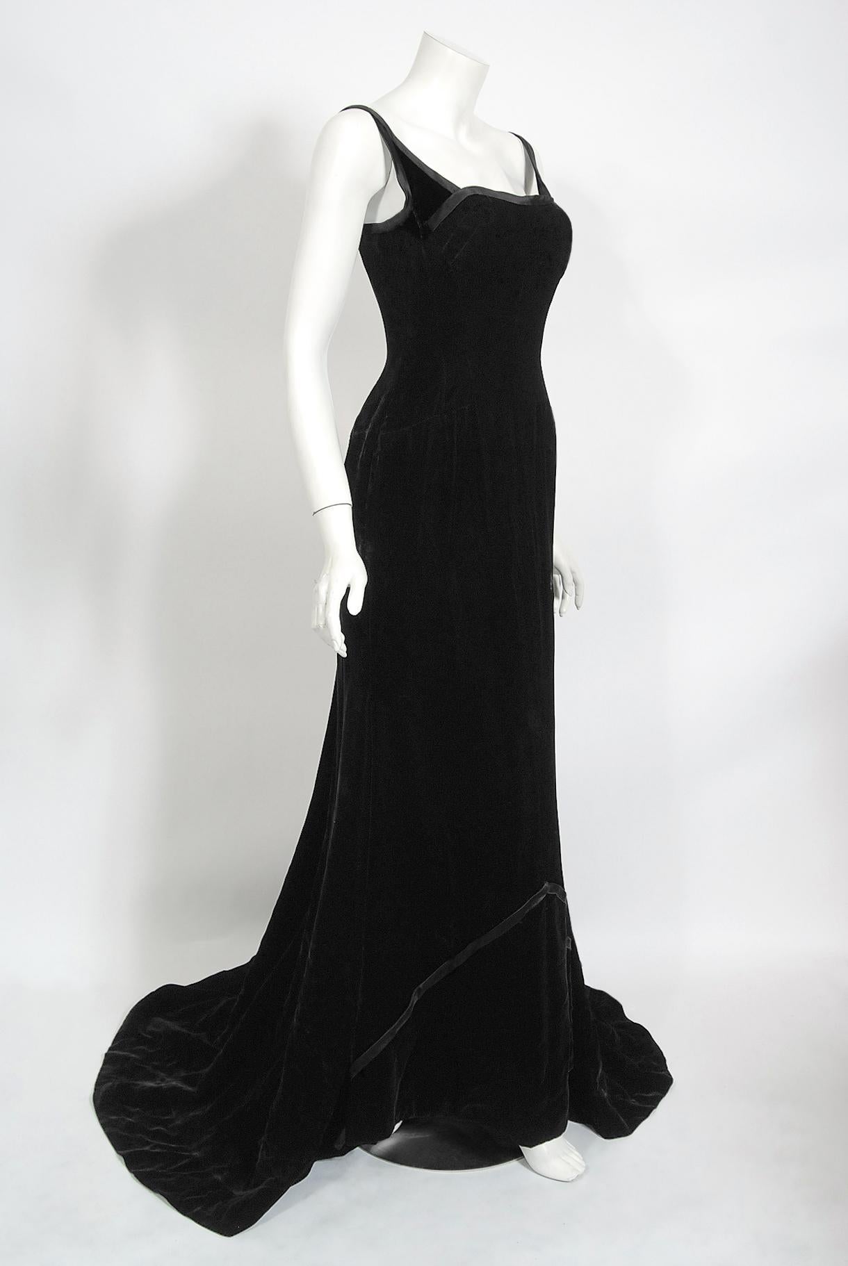 Vintage 1967 Don Loper Couture For Barbra Streisand Black Hourglass Gown & Hat 5
