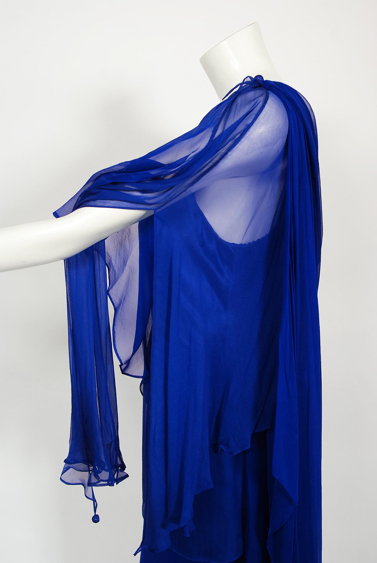Vintage 1967 Givenchy Haute Couture Cobalt Blue Draped Silk Chiffon Caftan Gown For Sale 4