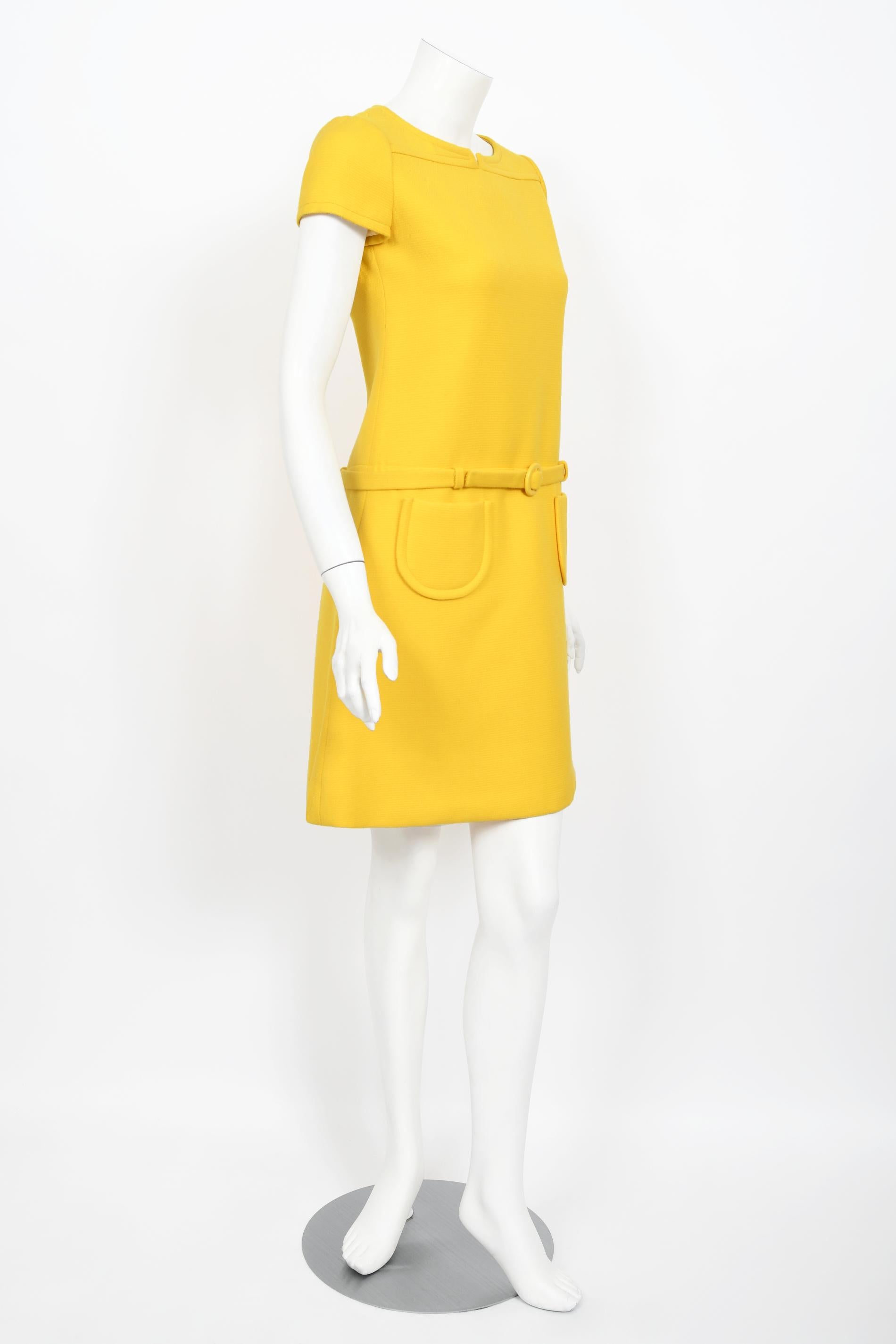 Vintage 1968 André Courrèges Paris Couture Yellow Wool Belt Space-Age Mod Dress 7