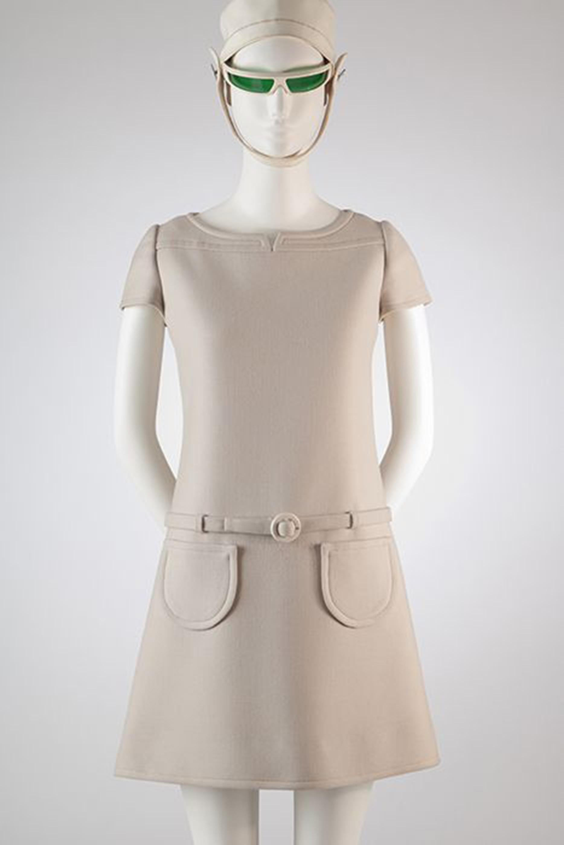 Vintage 1968 André Courrèges Paris Couture Yellow Wool Belt Space-Age Mod Dress 8