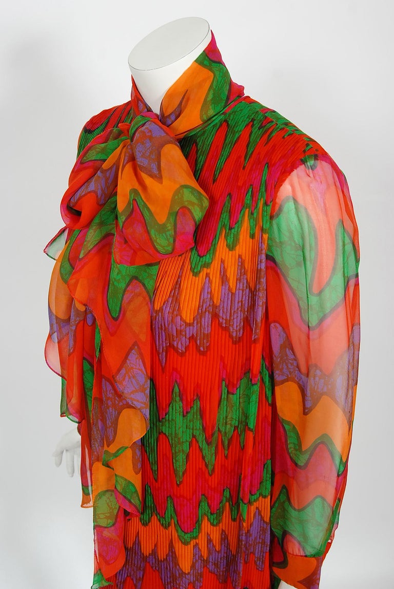 Vintage 1968 Pierre Cardin Colorful Psychedelic Pleated Chiffon Mod Mini Dress 5