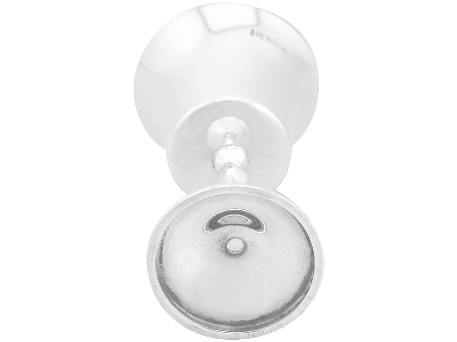 Argento Set di 12 calici d'argento vintage in vendita