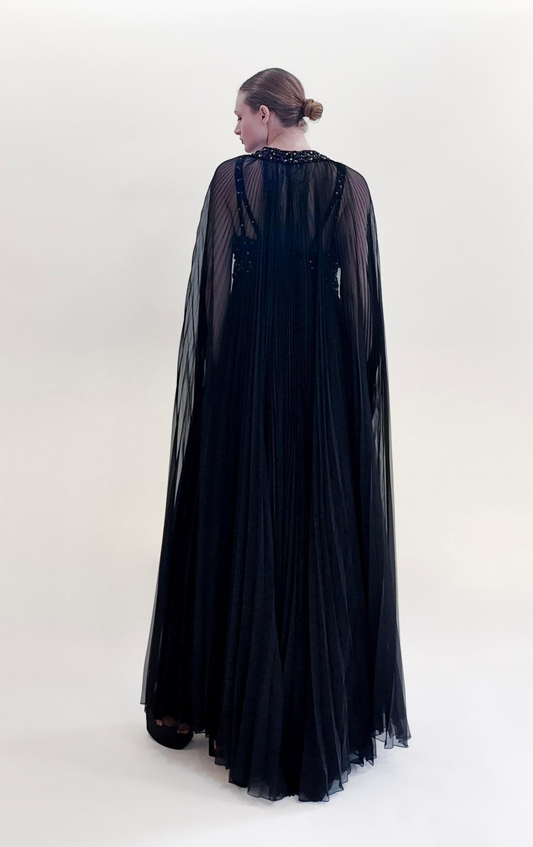 Vintage 1969 Bob Mackie /Bob Aghayan Pleated Gown With Cape 6