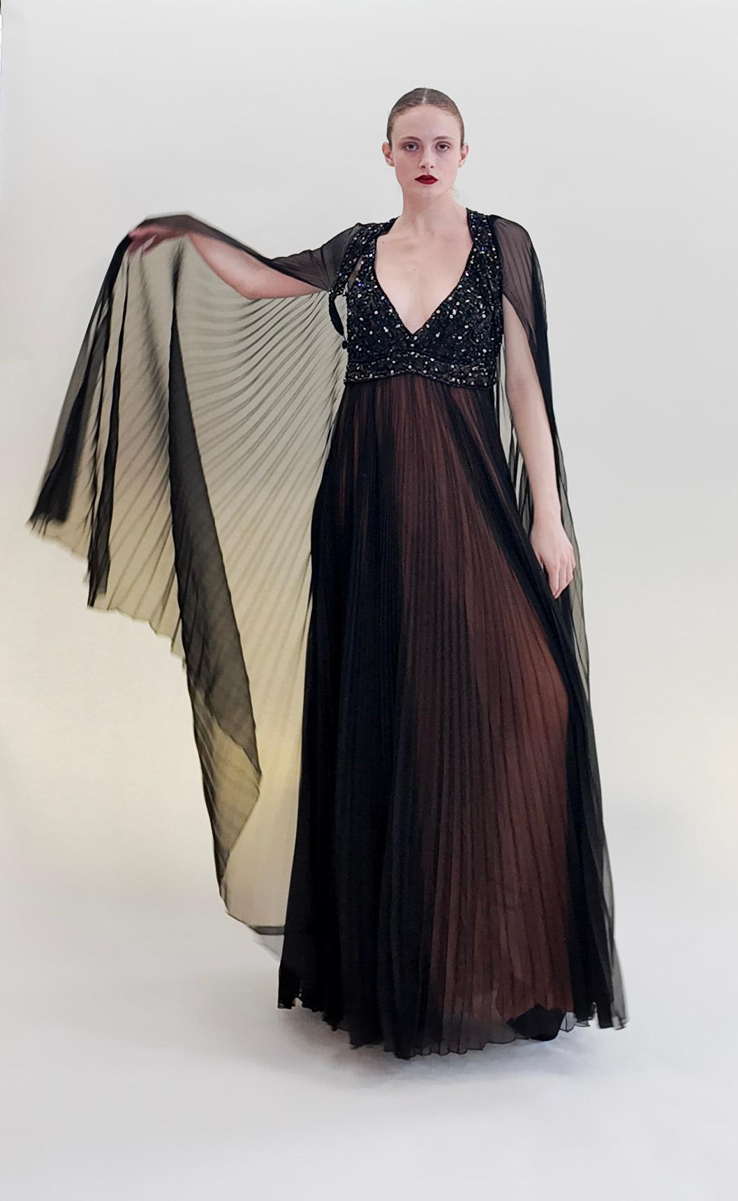 Vintage 1969 Bob Mackie /Bob Aghayan Pleated Gown With Cape 2