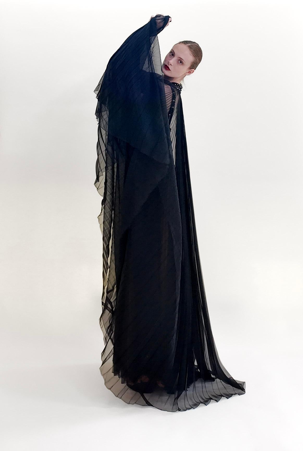 Vintage 1969 Bob Mackie /Bob Aghayan Pleated Gown With Cape 4