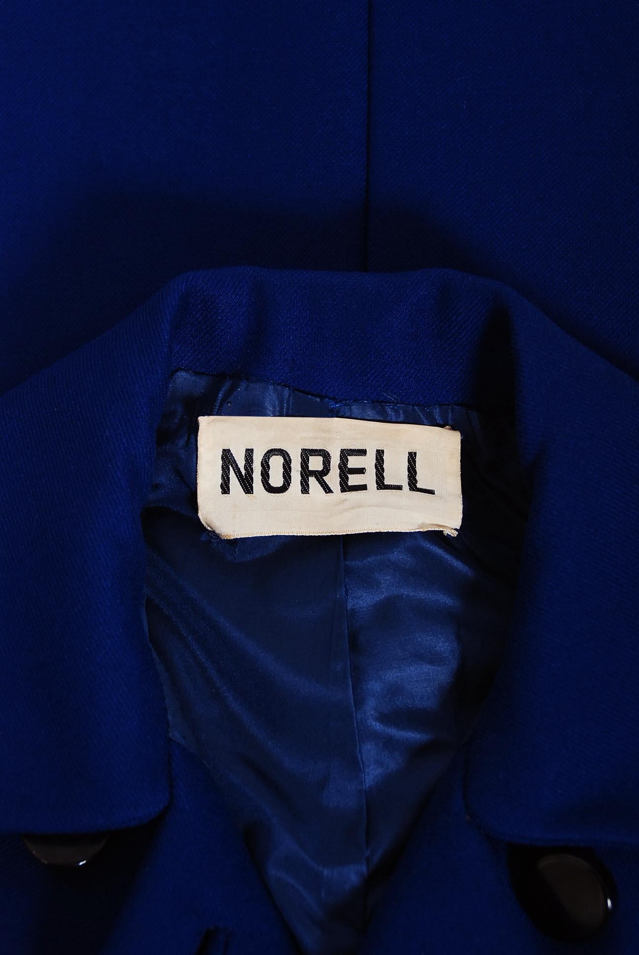 Vintage 1969 Norman Norell Royal Blue Wool Double-Breasted Mod Military Coat For Sale 2