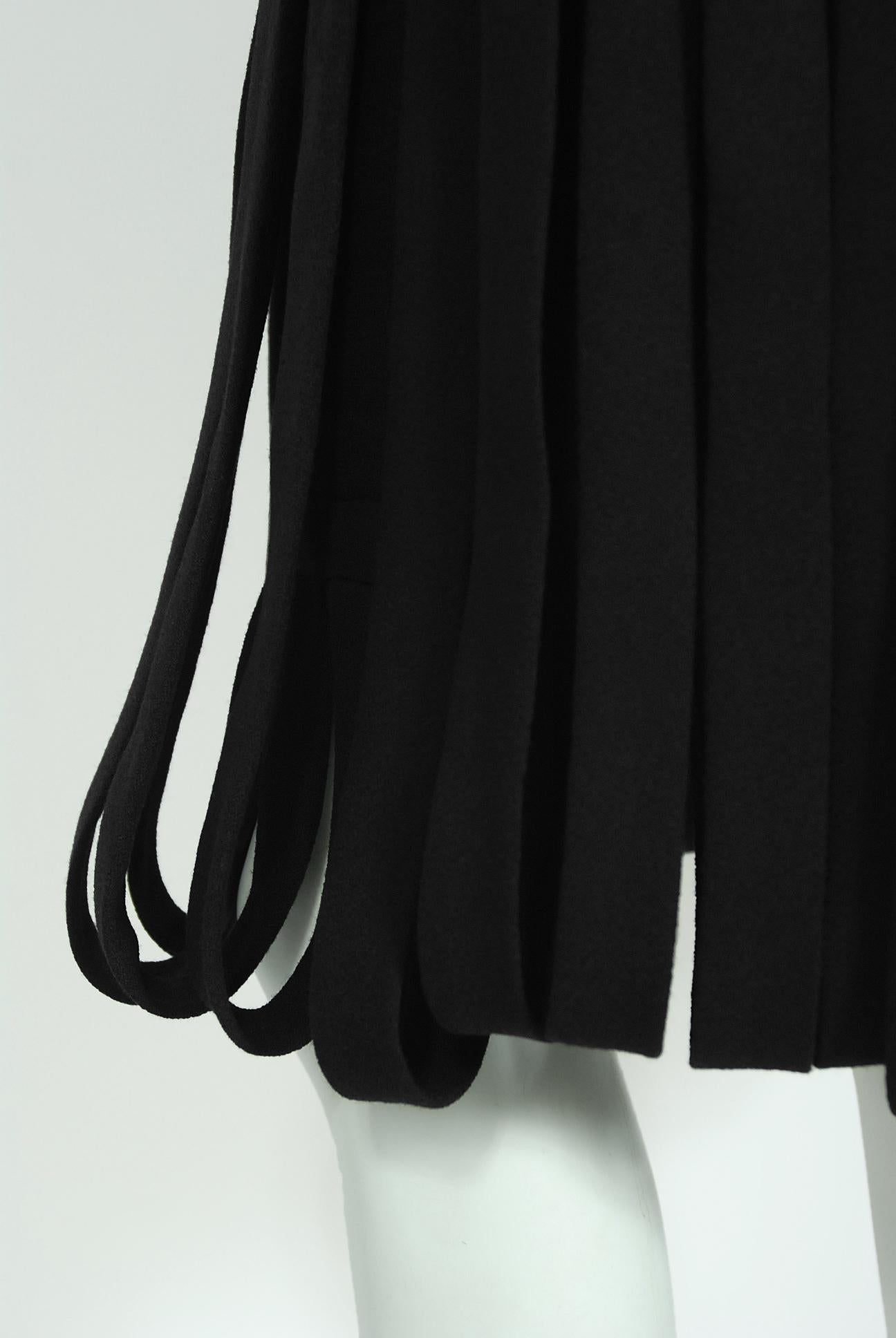 Vintage 1967 Pierre Cardin Documented Black Wool Space-Age Mod Carwash Dress 5