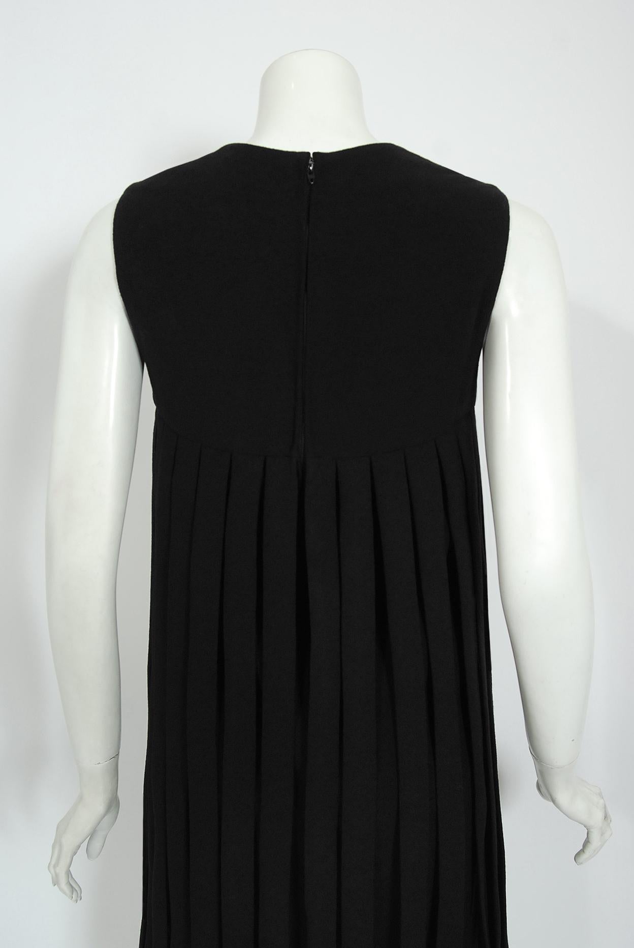 Vintage 1967 Pierre Cardin Documented Black Wool Space-Age Mod Carwash Dress 6