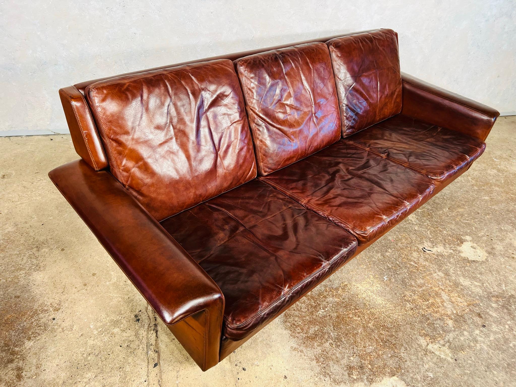Vintage 1970 Arne Vodder Brown 3 Seater Leather Sofa For Fritz Hansen #533 For Sale 6
