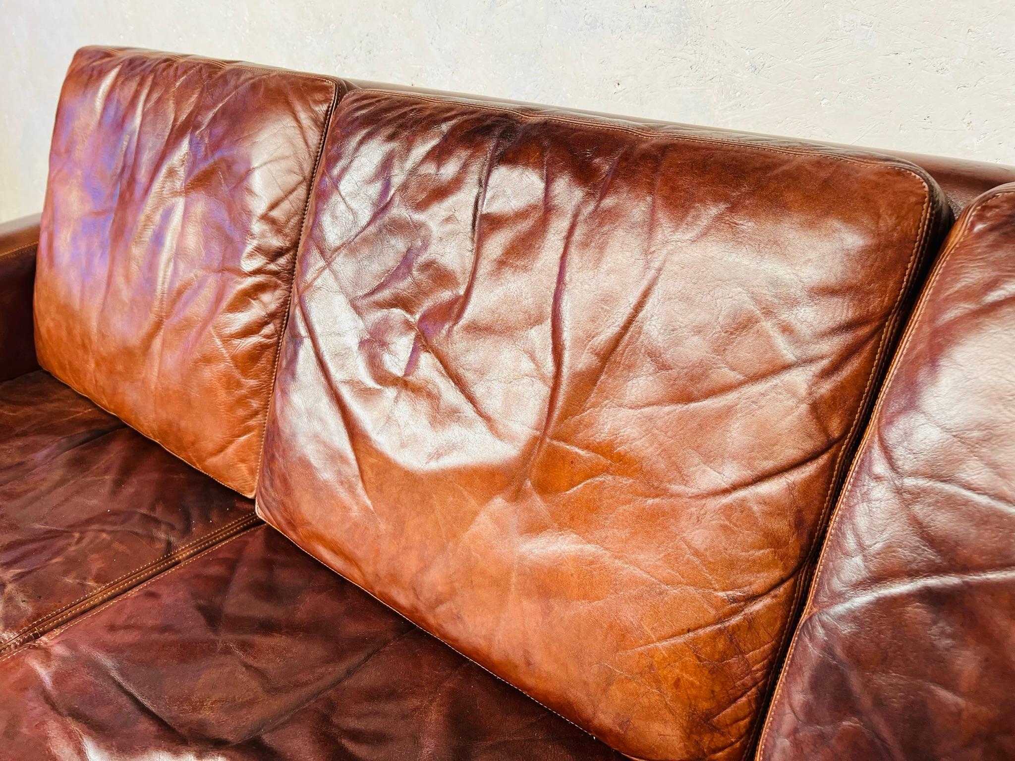Vintage 1970 Arne Vodder Brown 3 Seater Leather Sofa For Fritz Hansen #533 For Sale 1