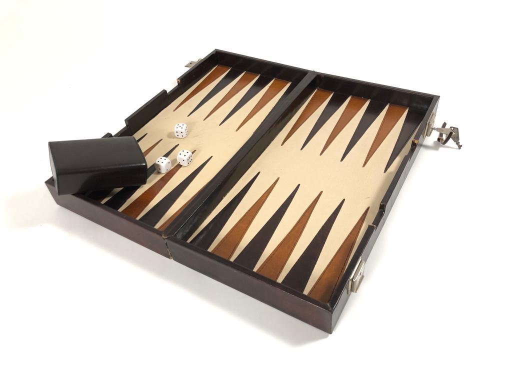 Vintage 1970 backgammon & chess rare Etienne Aigner handmade soft leather complete set a rare find since they were just a few made guaranteeing the maximum level of craftsmanship and luxury. 
The case is has minor distress on the leather, minor