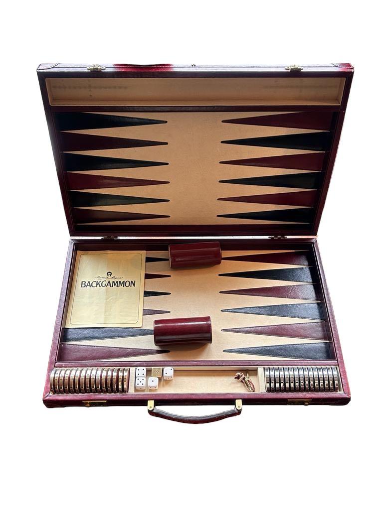 Vintage 1970 Burgundy Backgammon Rare Etienne Aigner Handmade Soft Leather Set In Excellent Condition In Vis, NL