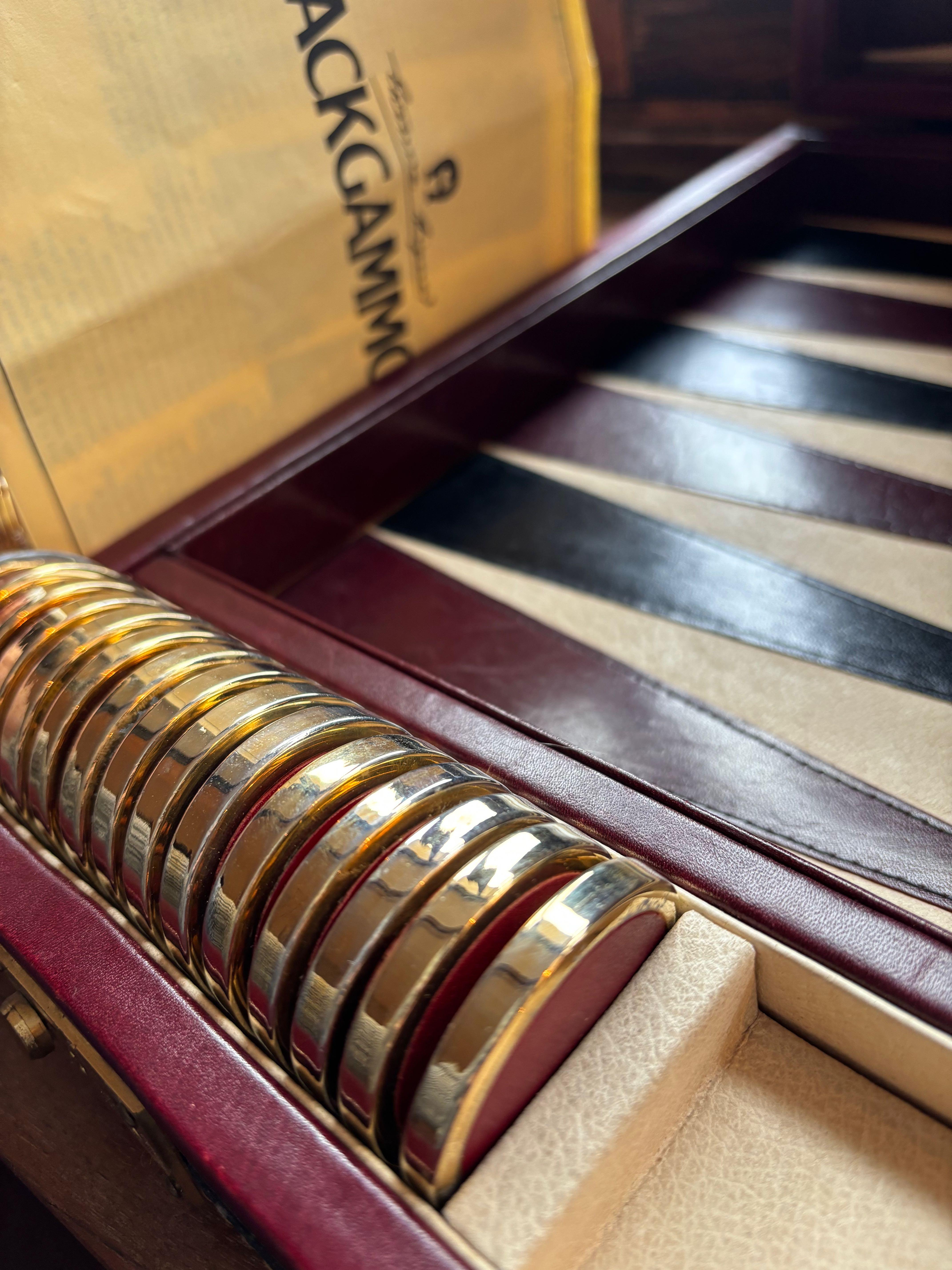 Vintage 1970 Burgunderfarbenes Backgammon Rare Etienne Aigner Handgefertigtes Set aus weichem Leder, Vintage 2