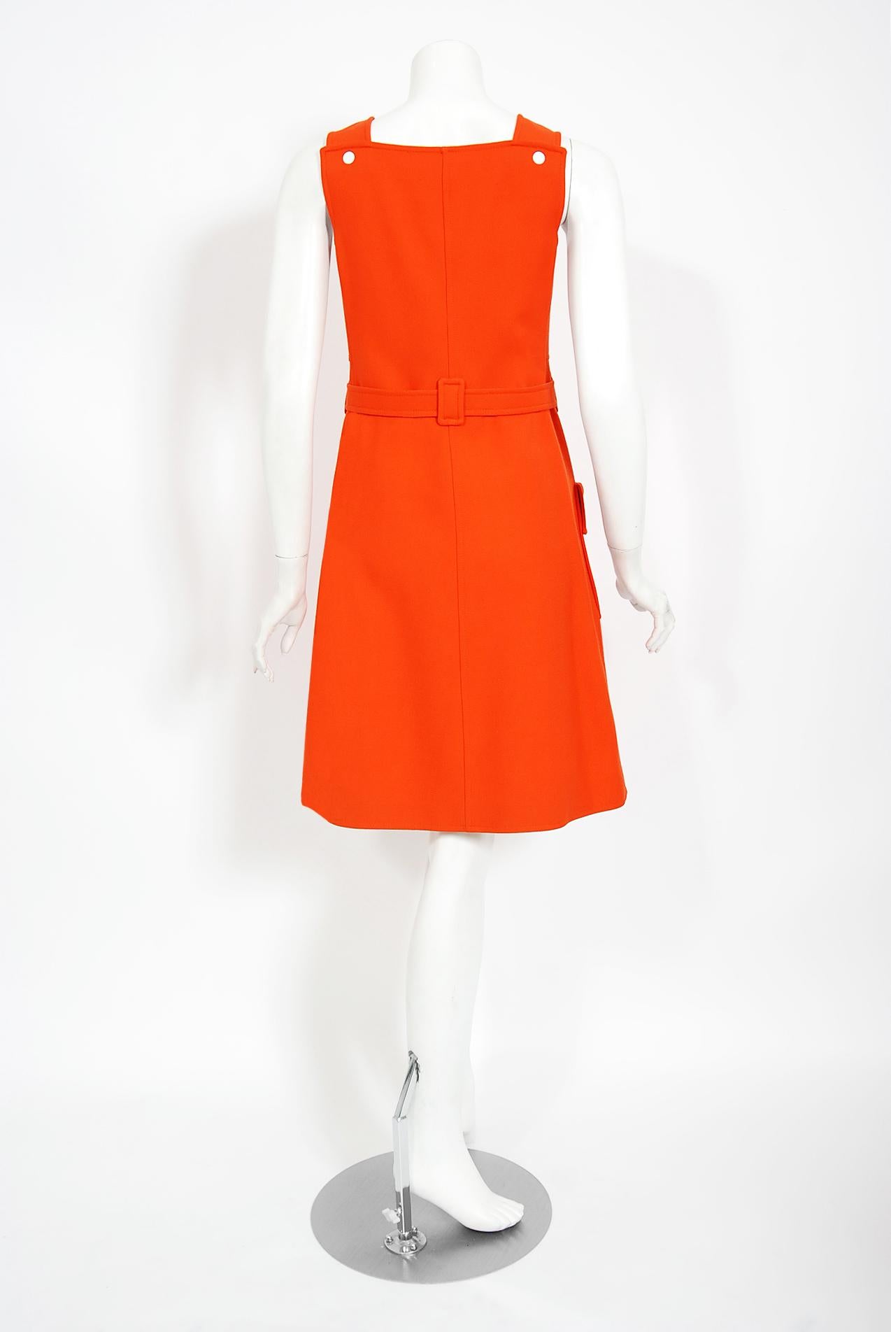 Vintage 1970 Courreges Hyperbole Orange Wool Space-Age Sleeveless Mod Mini Dress In Good Condition For Sale In Beverly Hills, CA
