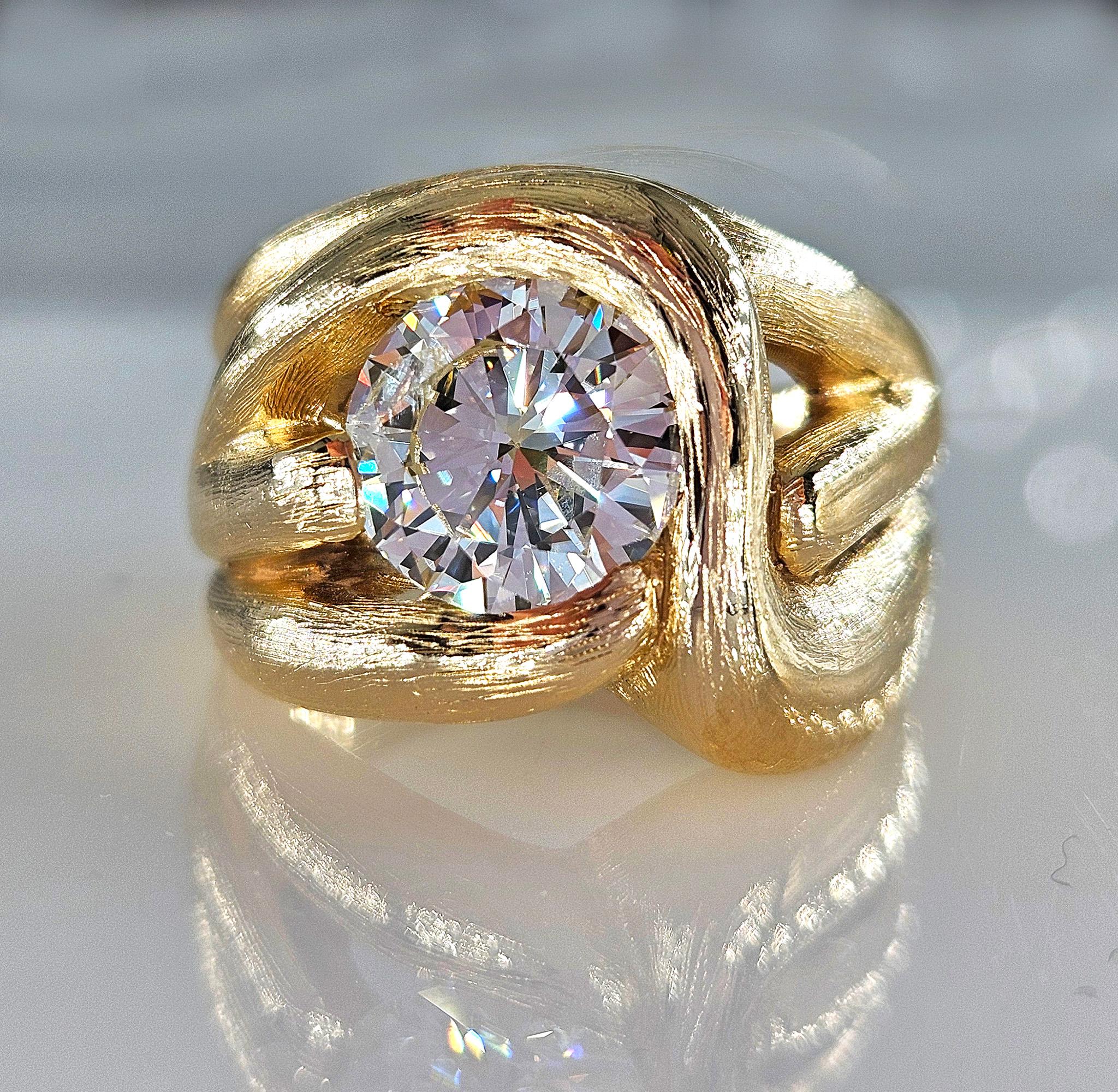 Estate Vintage Free-Form 1970 GIA 2.18ct Natural ROUND Diamond 14k Yellow Gold Ring

This an impressive, a smashing ring for connoisseurs of 1960s free-style design, perfectly reflects on the trend today of engagement and wedding ring with a strong