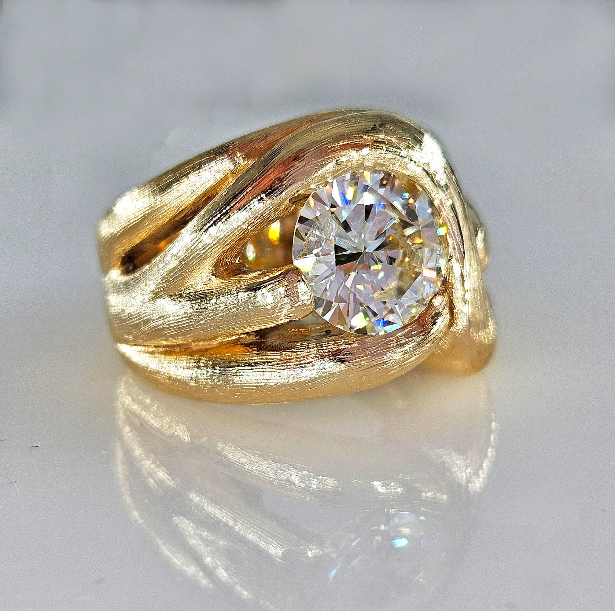 Modern Vintage  1970 GIA 2.18ct Natural ROUND Diamond 14k Yellow Gold Engagement Ring