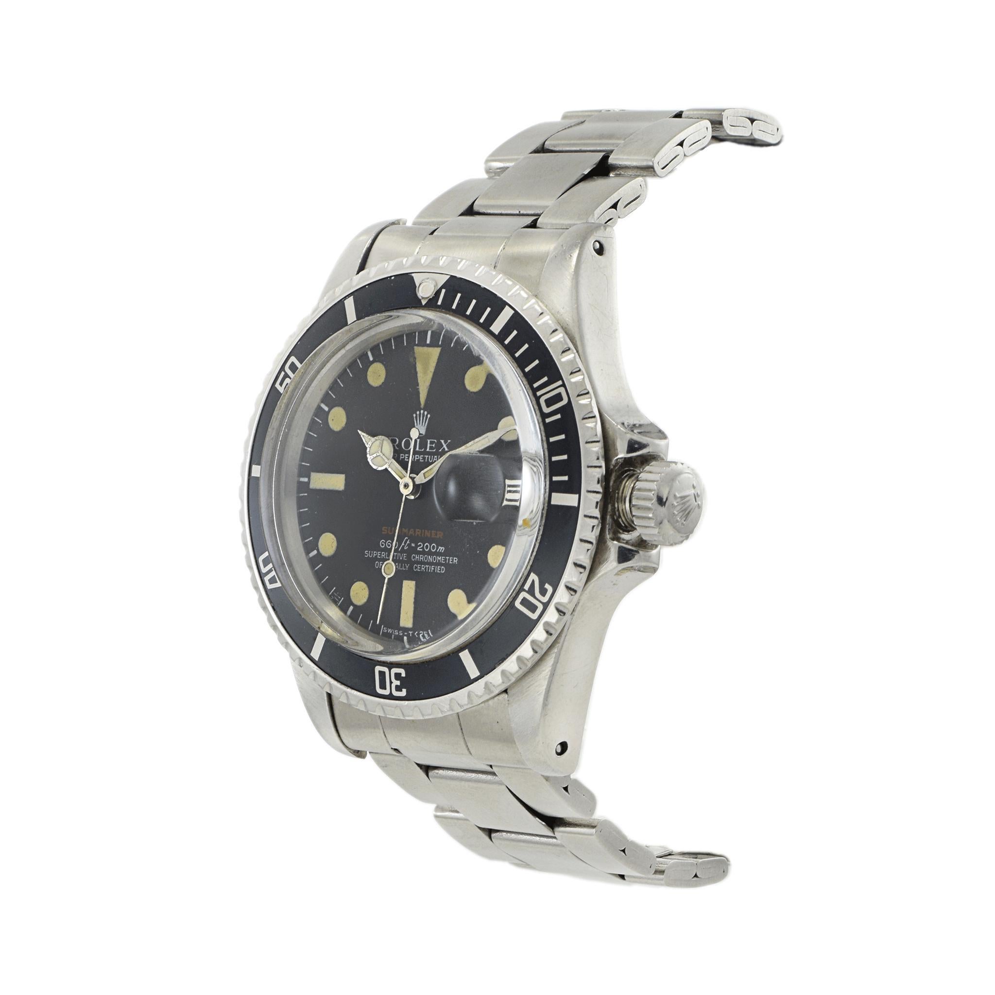 Véritable graal pour les collectionneurs de Rolex vintage, cette Rolex Submariner 1680 de 1970 s'impose comme l'une des variantes les plus recherchées de la légendaire montre de plongée. Doté du texte emblématique 